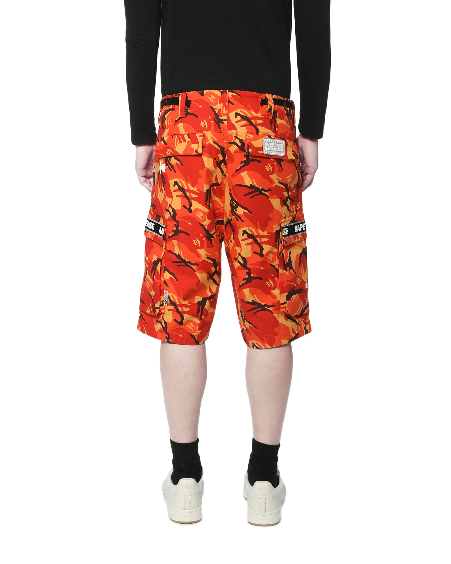Camo patch pocket shorts - Image 4