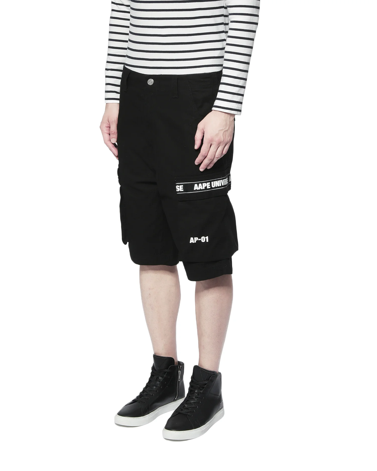 Camo patch pocket shorts - Image 9