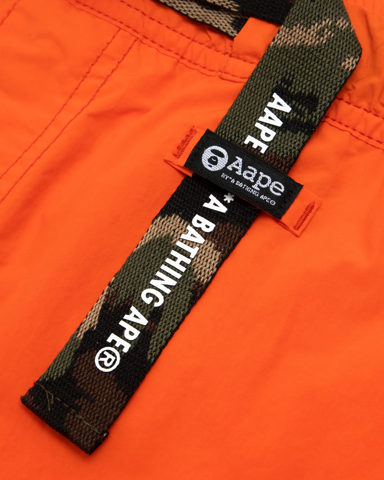 Belted cargo shorts - Image 14