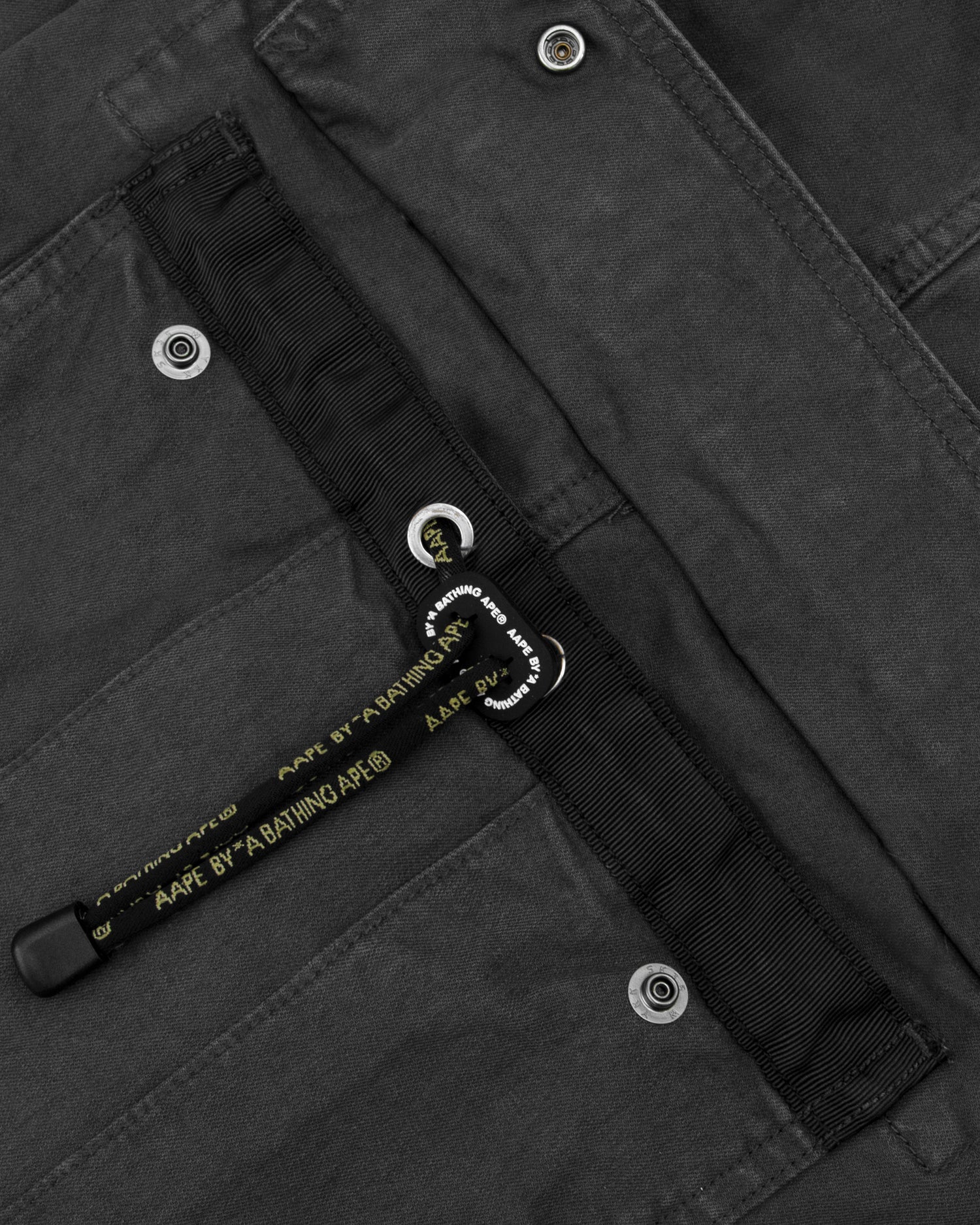 Moonface woven cargo shorts - Image 10