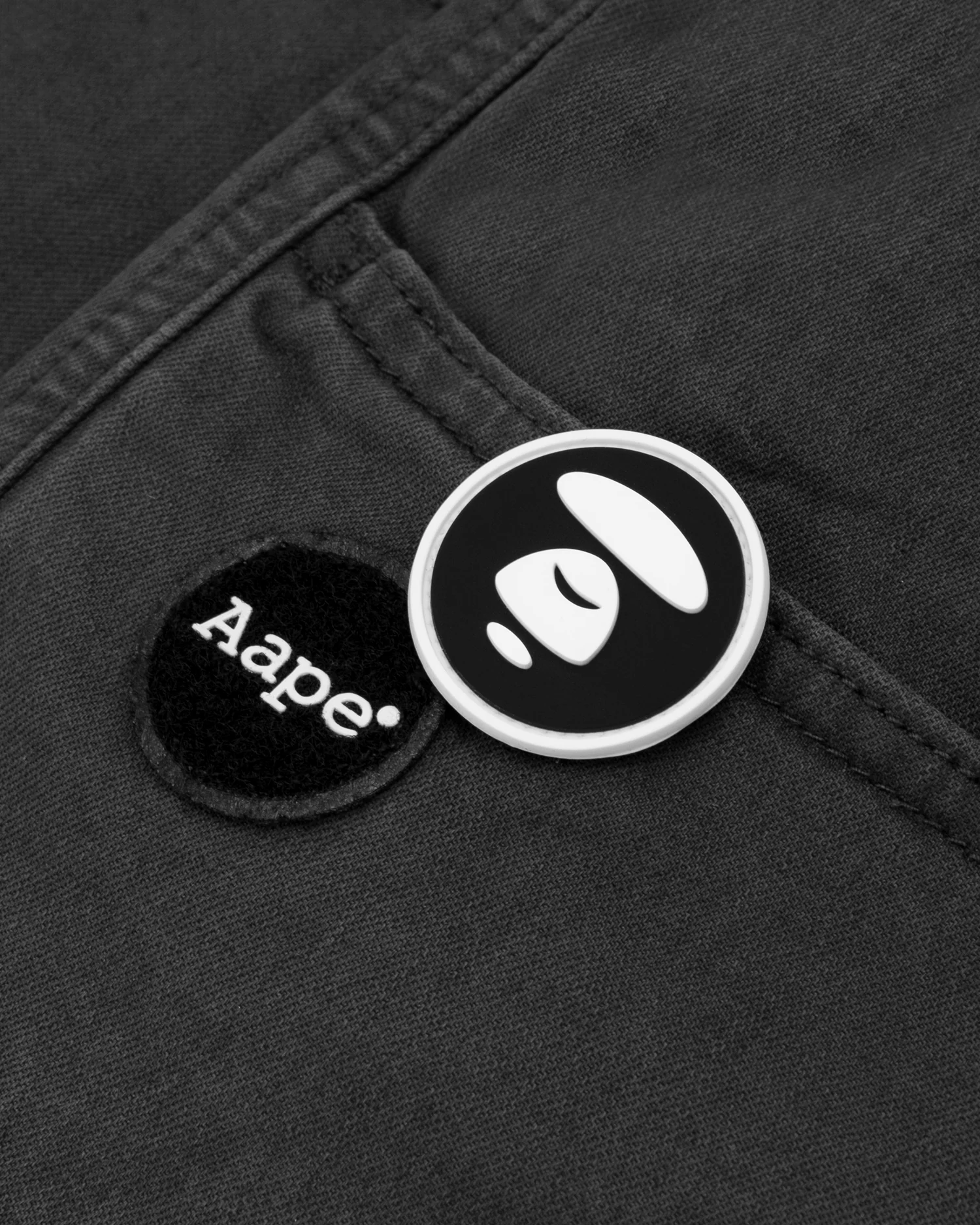 Moonface woven cargo shorts - Image 8