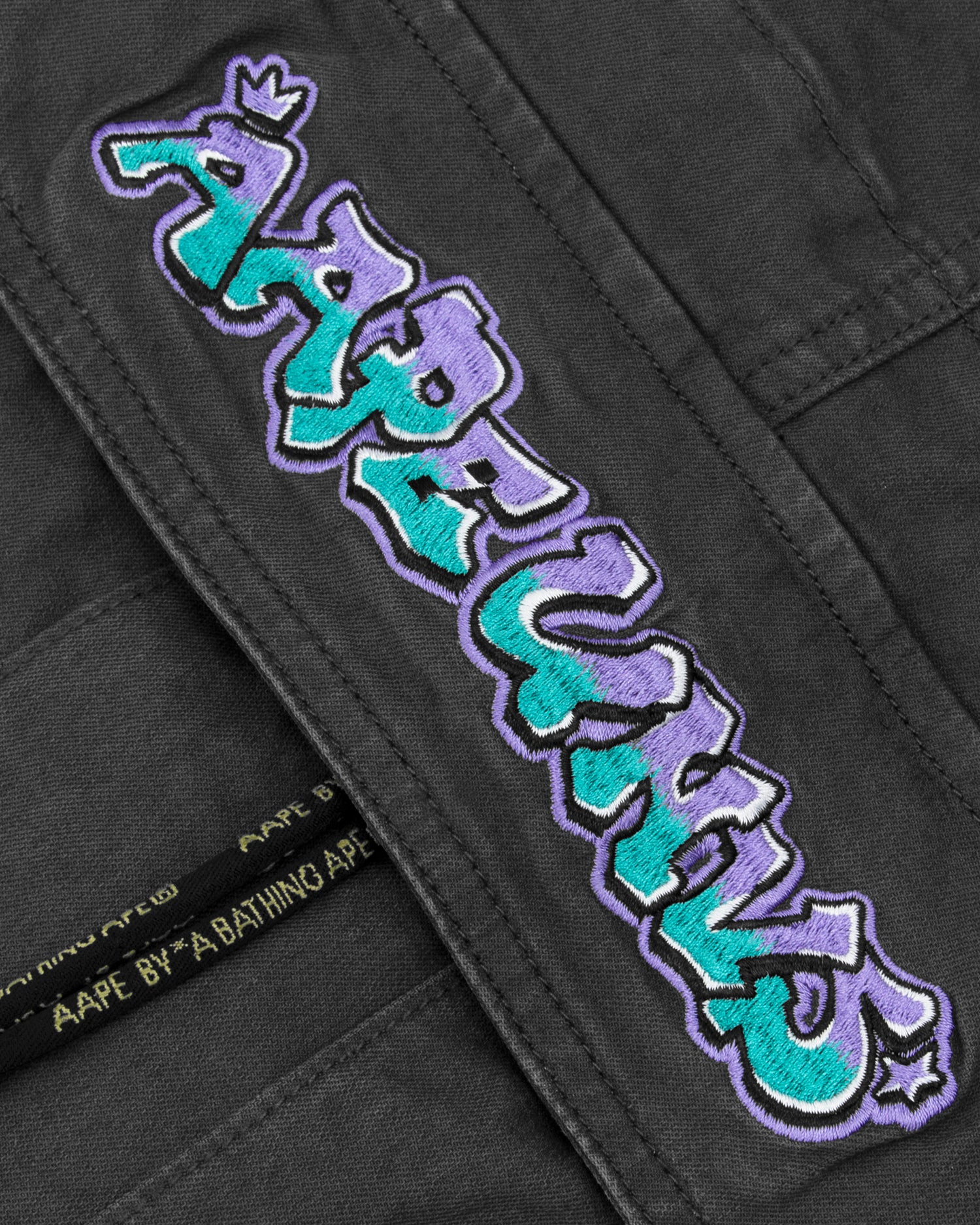 Moonface woven cargo shorts - Image 9