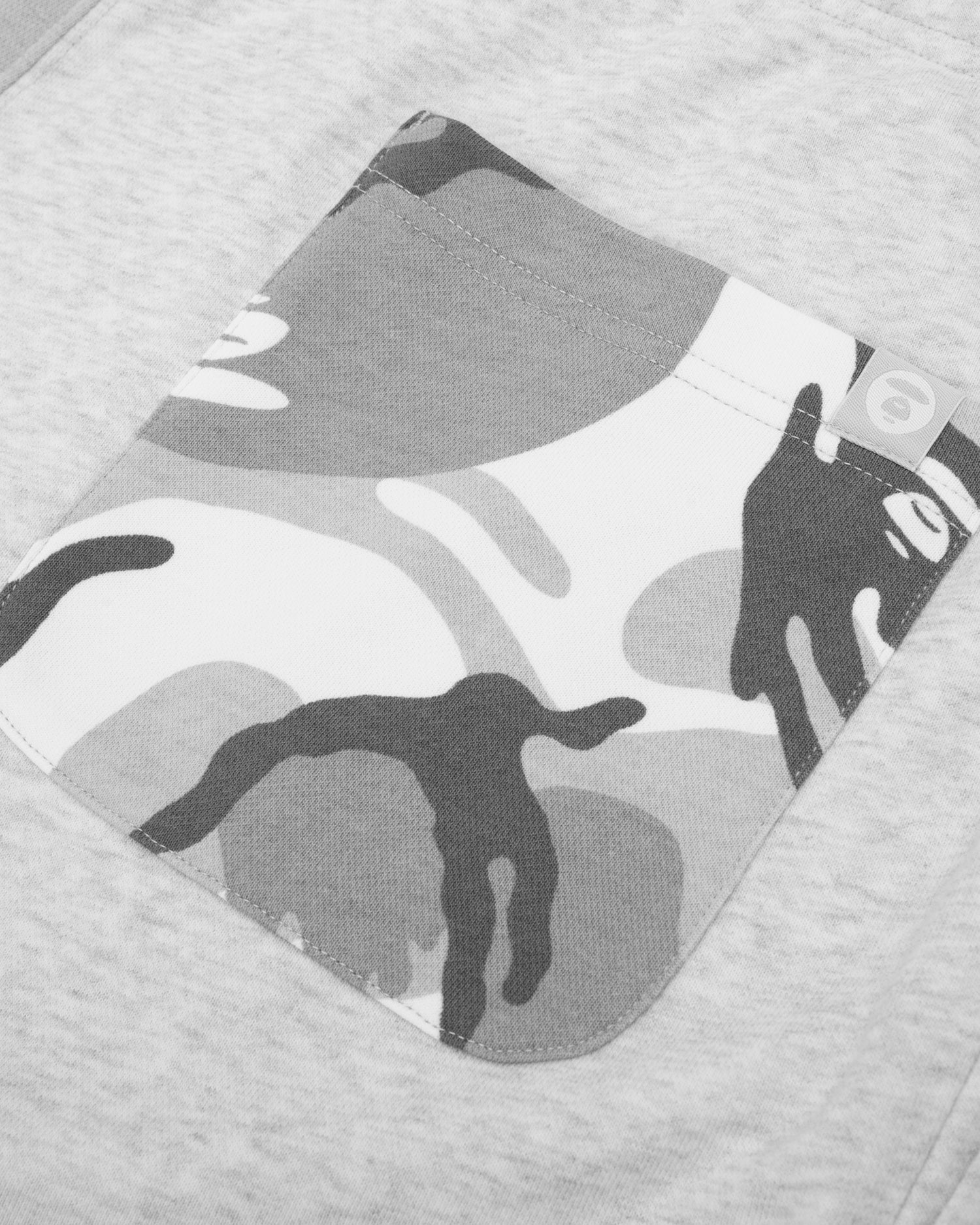 Moonface colour blocked sweat shorts - Image 5