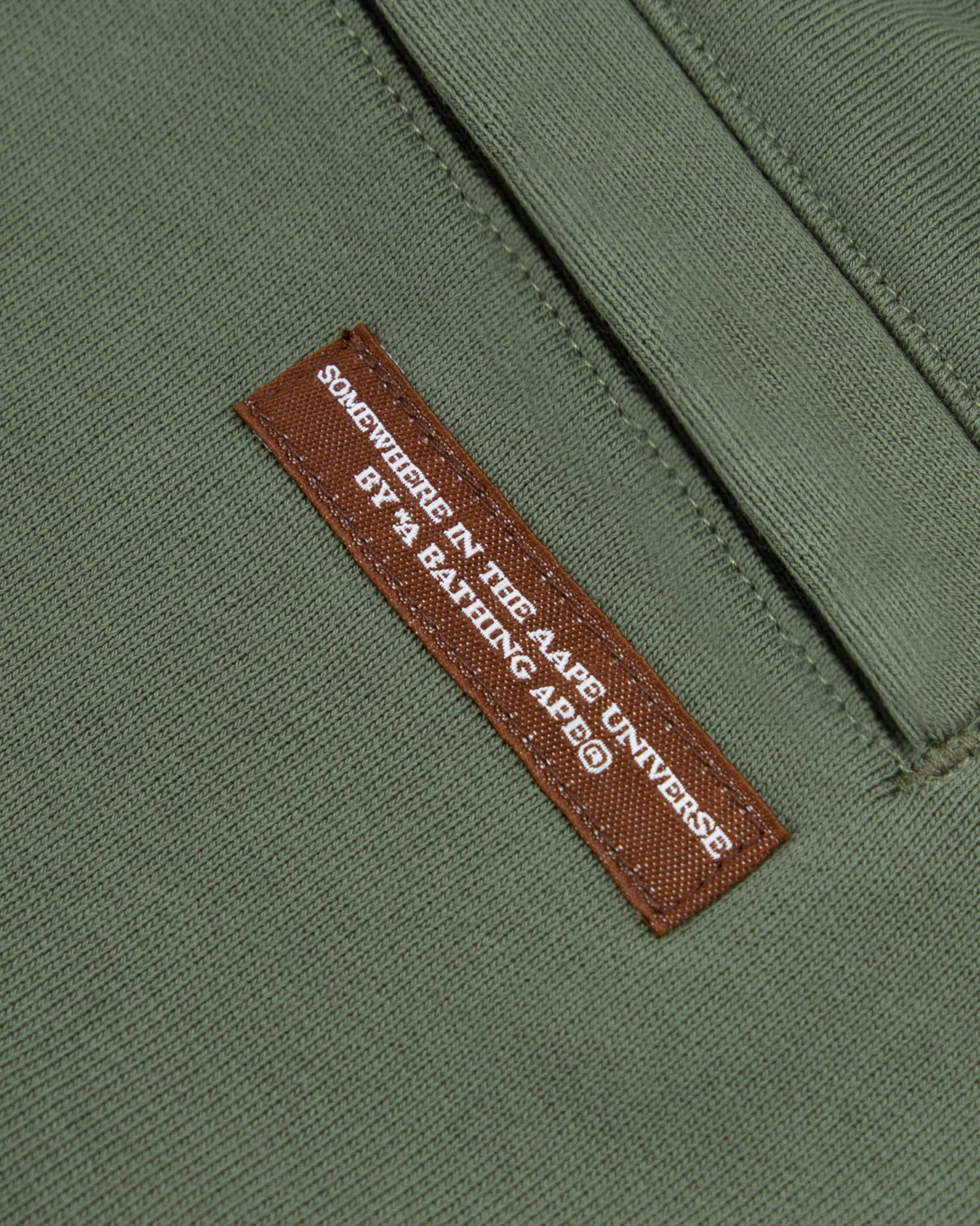 Moonface sweat cargo shorts - Image 10