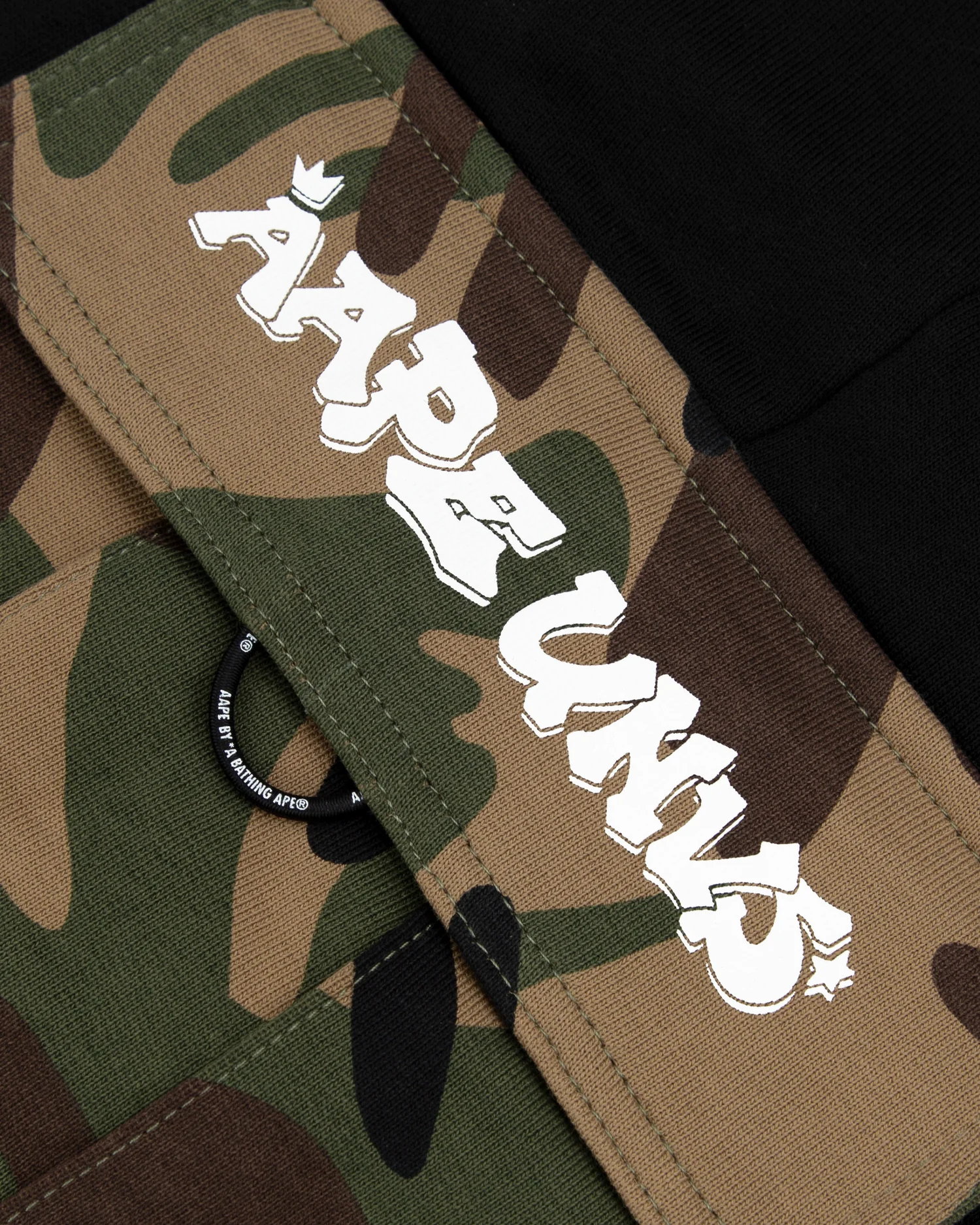 Moonface sweat cargo shorts - Image 4