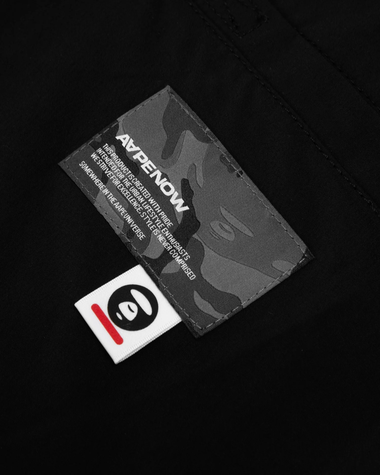 Moonface patch track shorts - Image 10