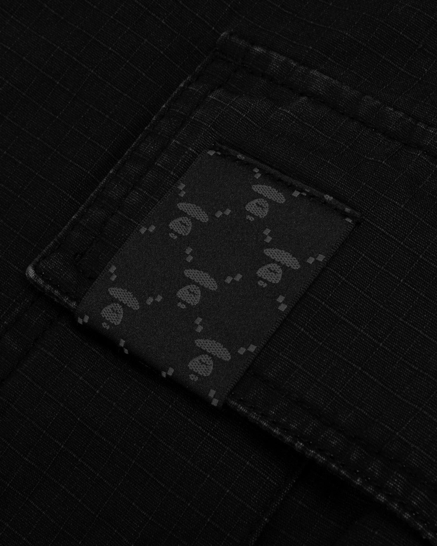 Moonface patch cargo shorts - Image 5