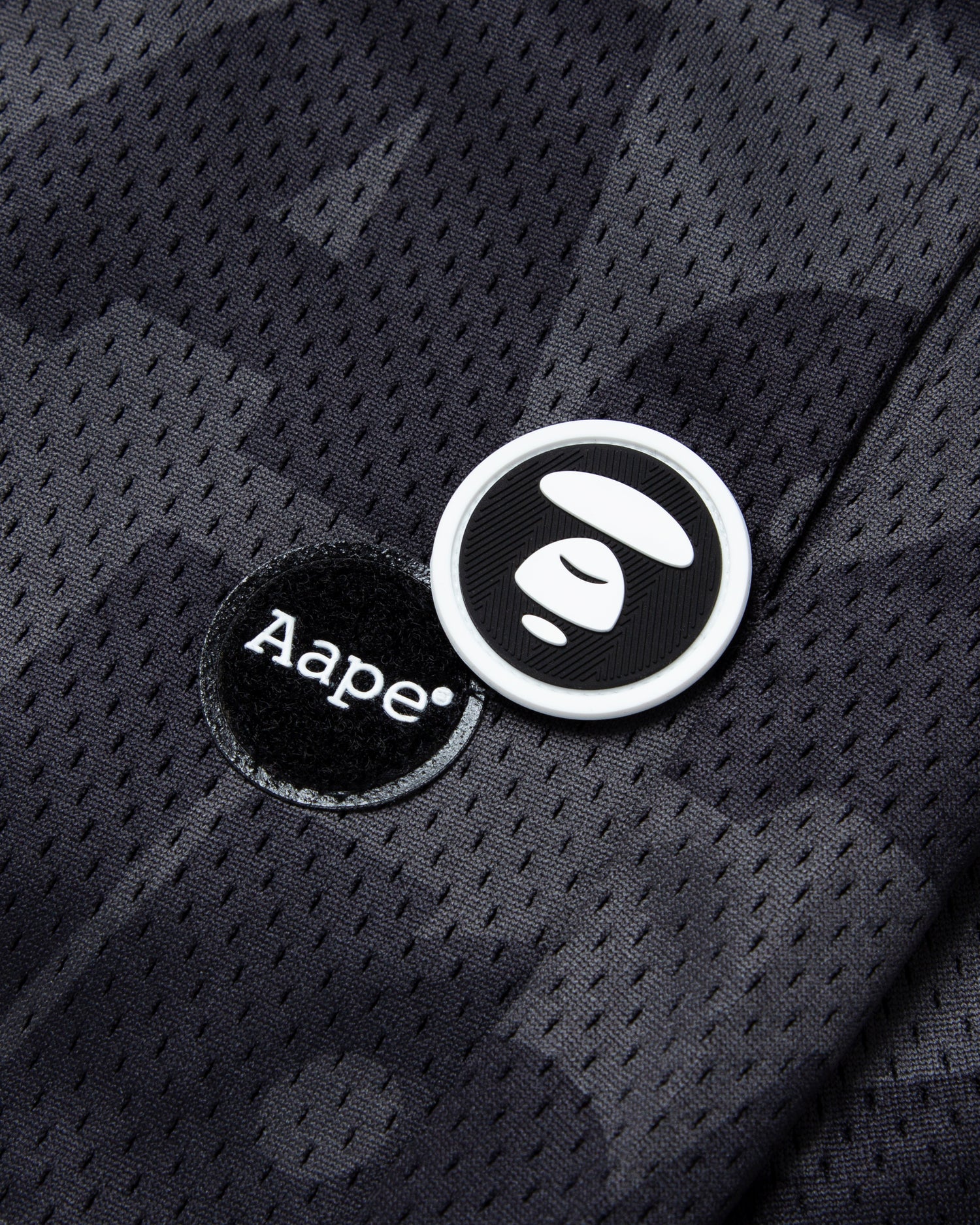 Moonface patterned mesh shorts - Image 3