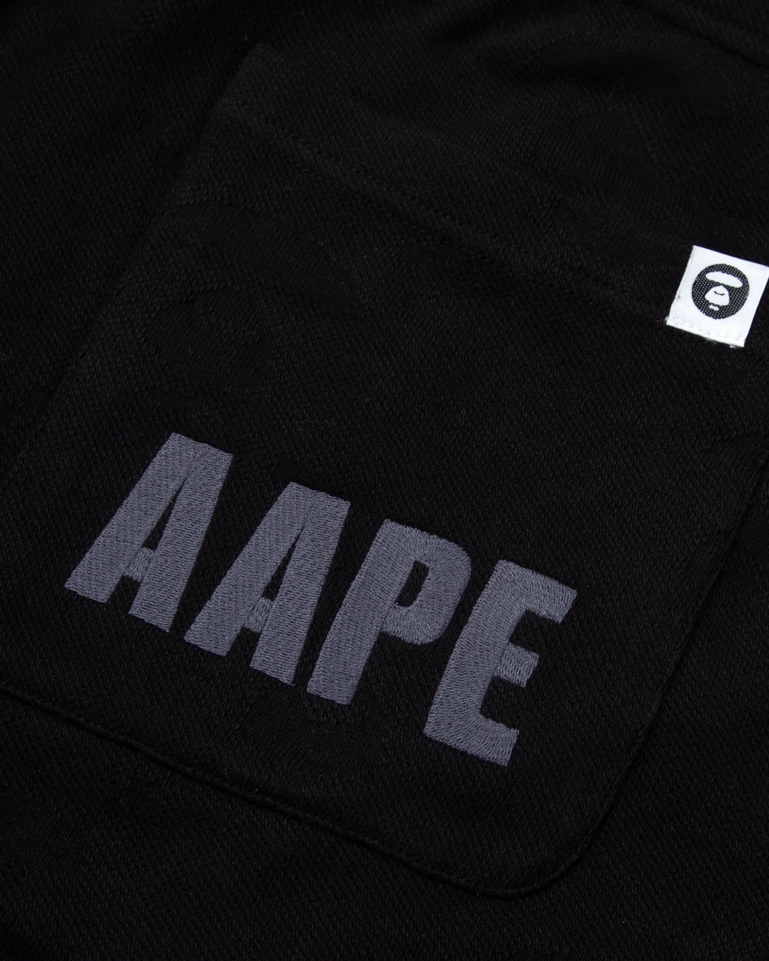 Moonface patch jacquard logo shorts - Image 4