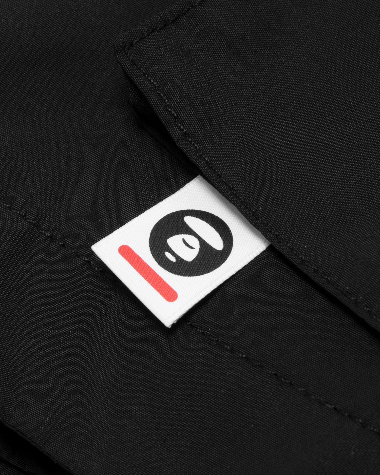 Moonface patch cargo shorts - Image 10