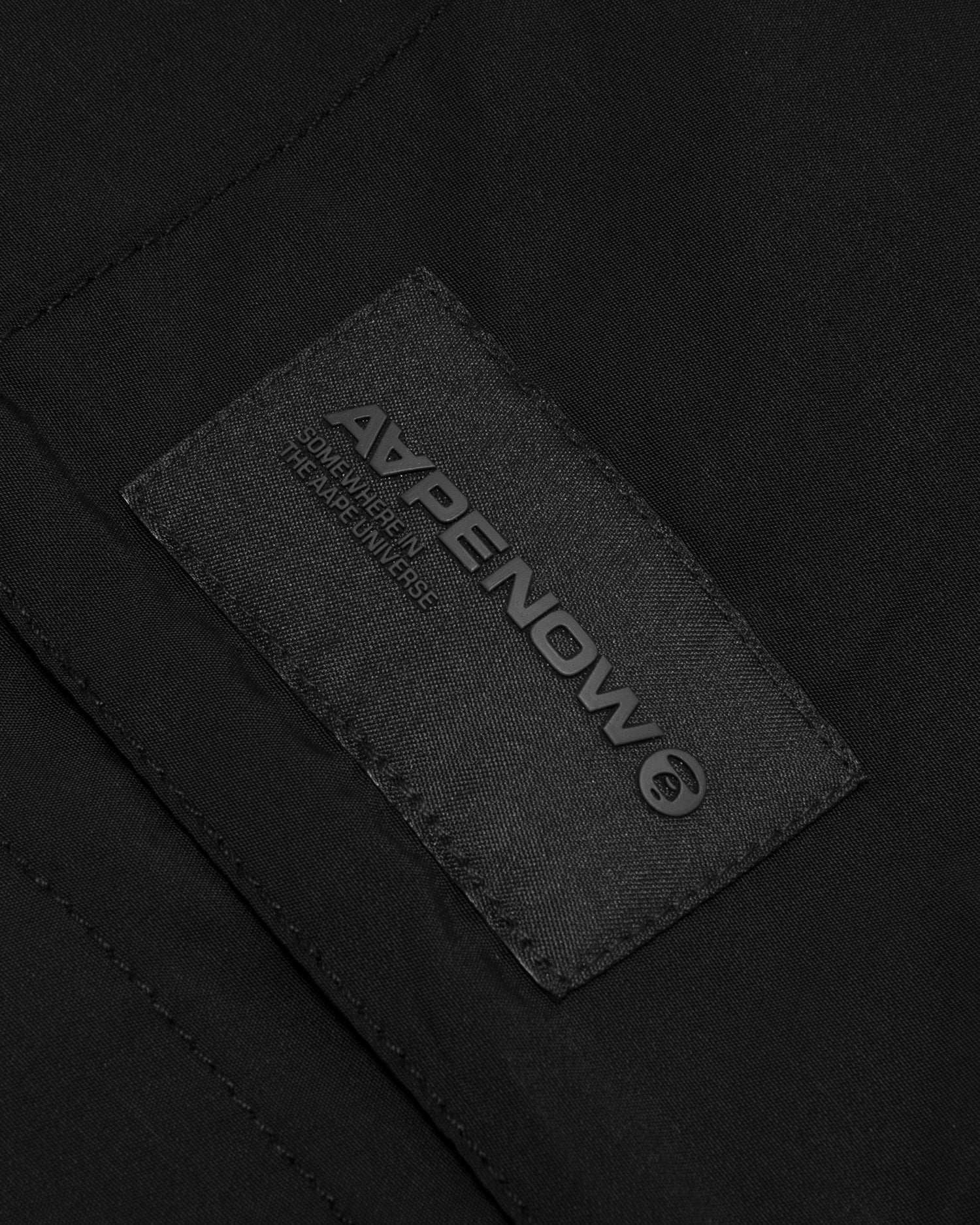 Moonface patch cargo shorts - Image 8