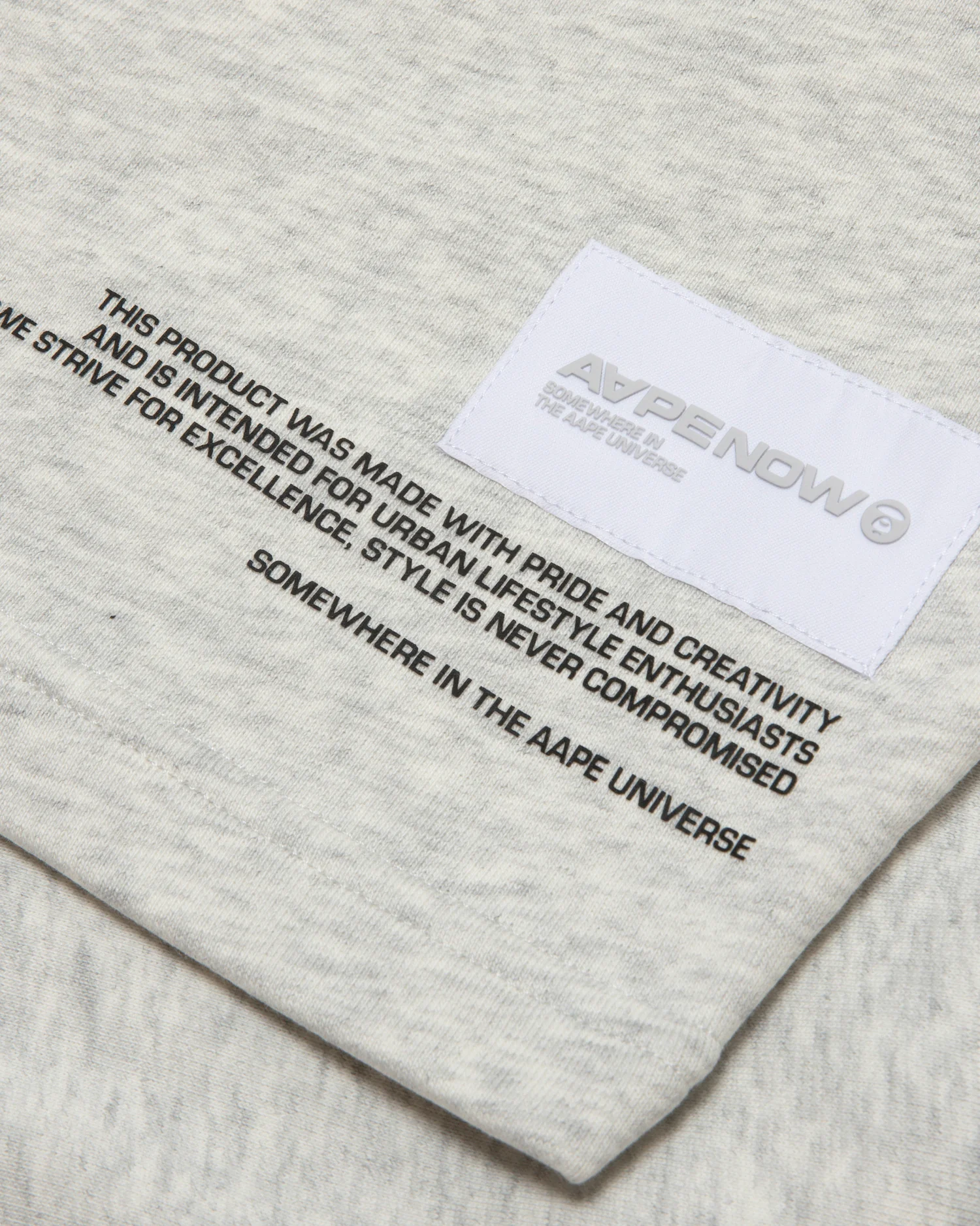 Moonface patch sweat shorts - Image 3