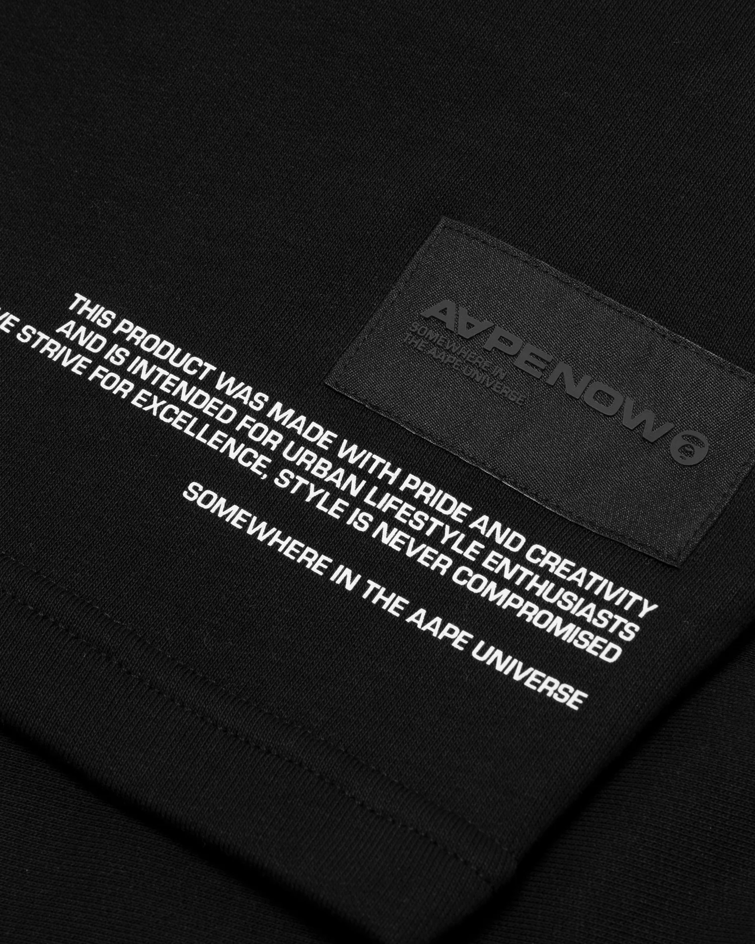 Moonface patch sweat shorts - Image 3