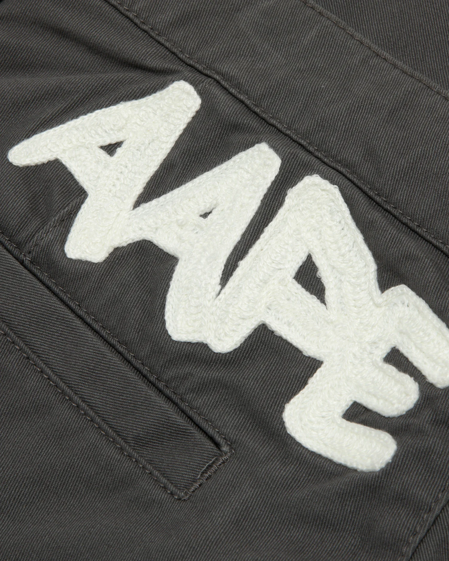 Moonface embroidered shorts - Image 8