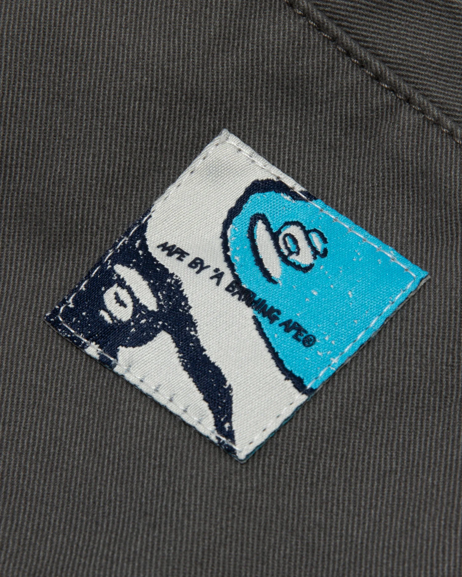 Moonface embroidered shorts - Image 9