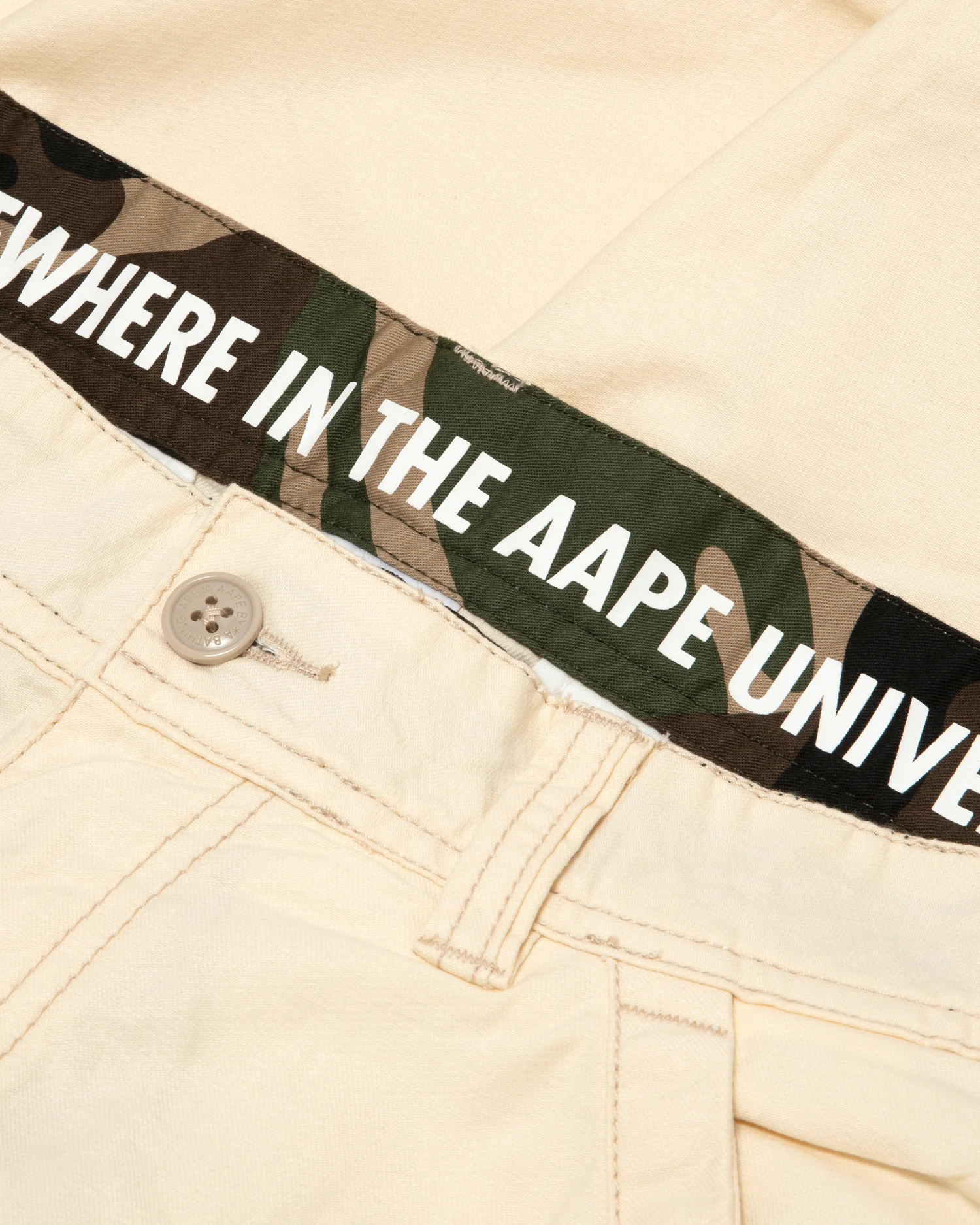 Moonface cargo shorts - Image 10