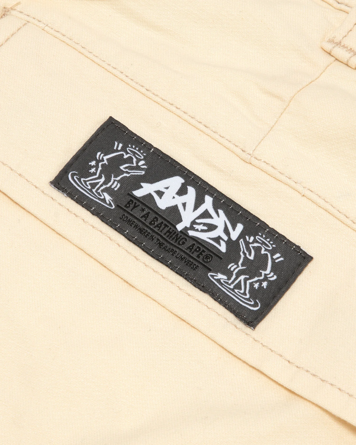 Moonface cargo shorts - Image 8