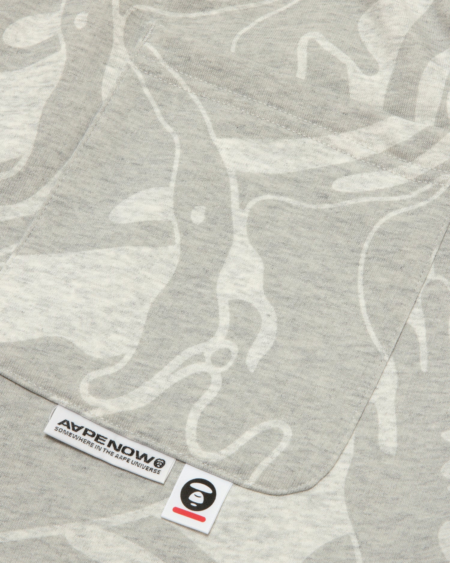 AAPENOW moonface logo camo sweat shorts - Image 8