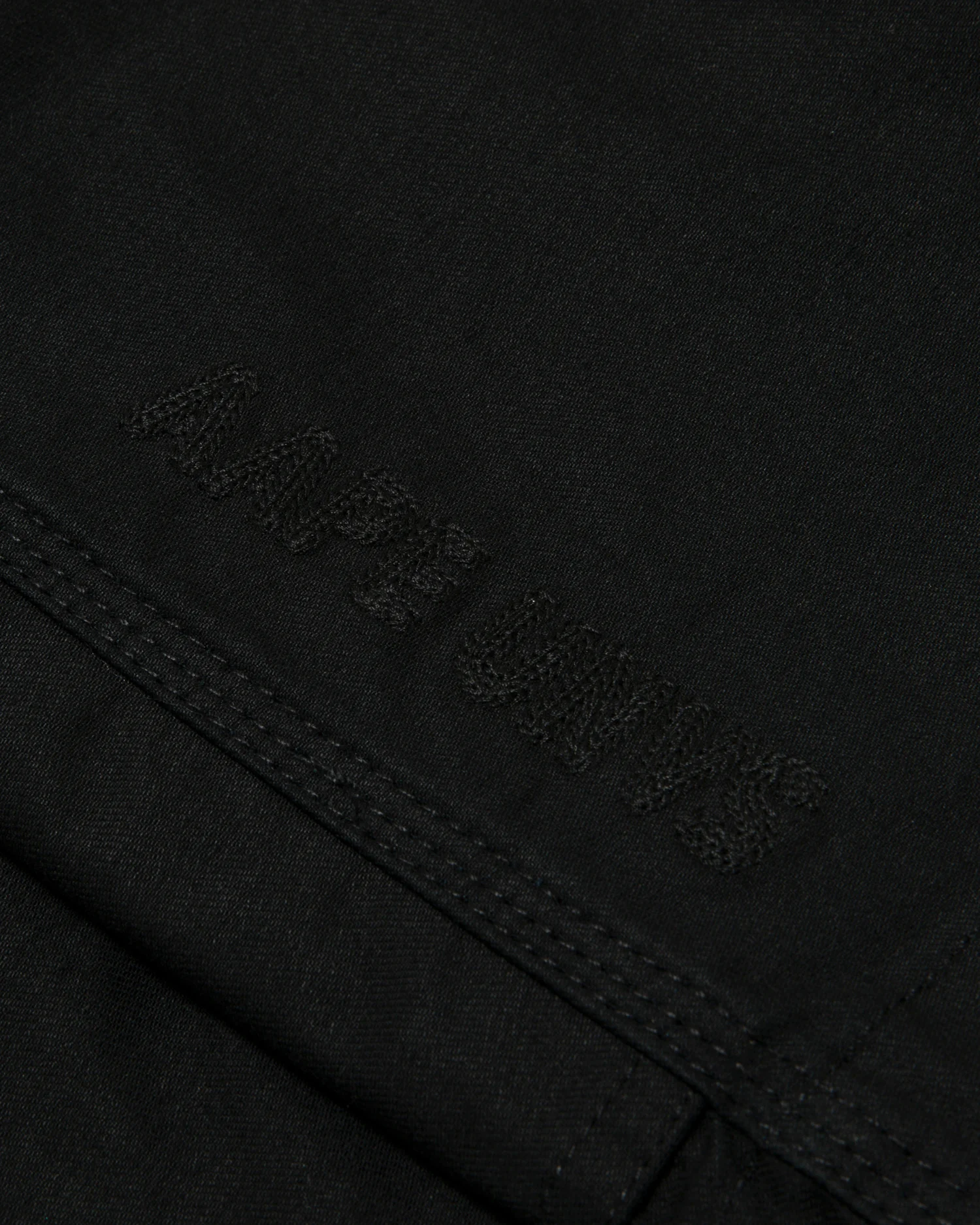AAPEUNVS moonface logo patch shorts - Image 5