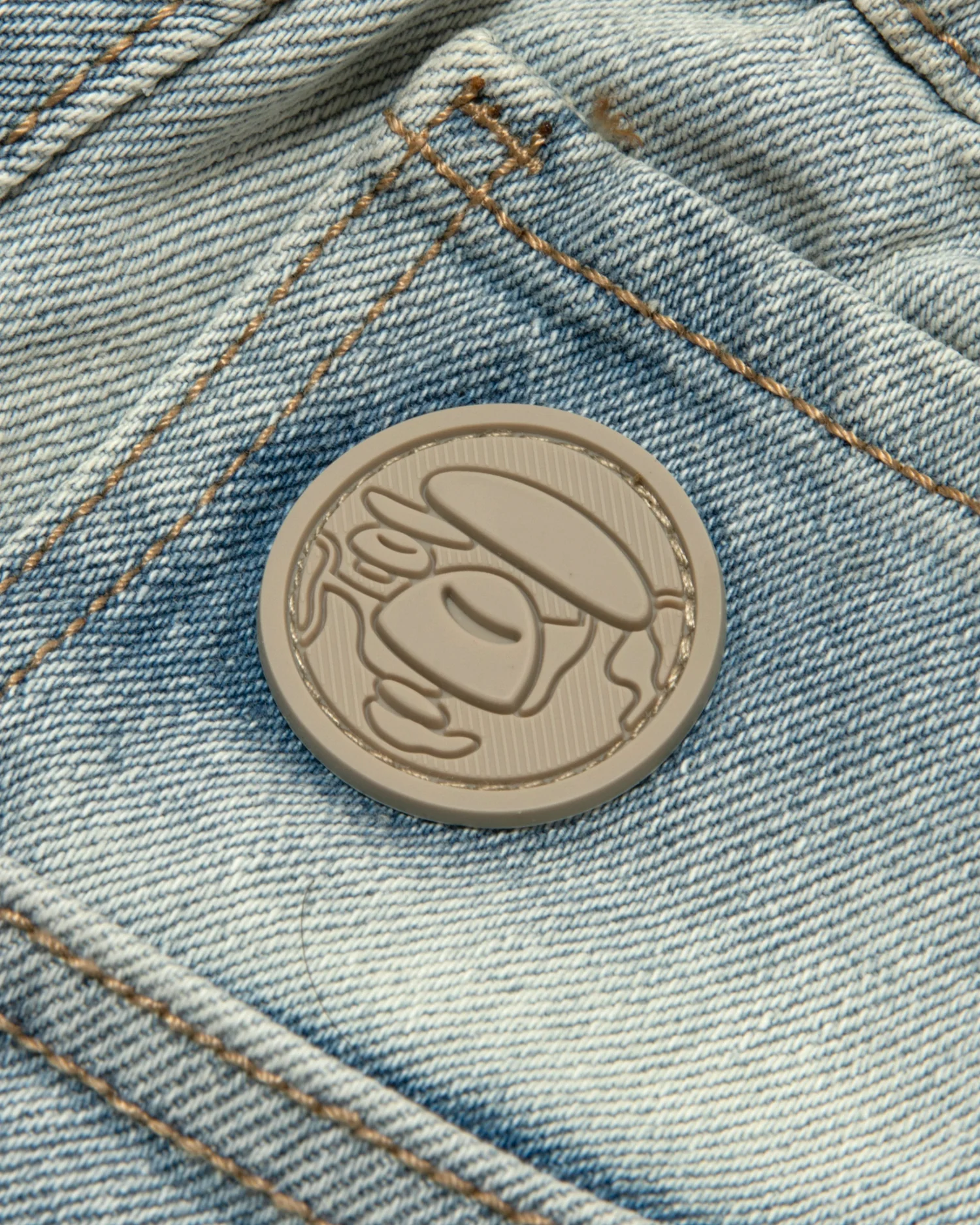 AAPENOW moonface denim shorts - Image 7