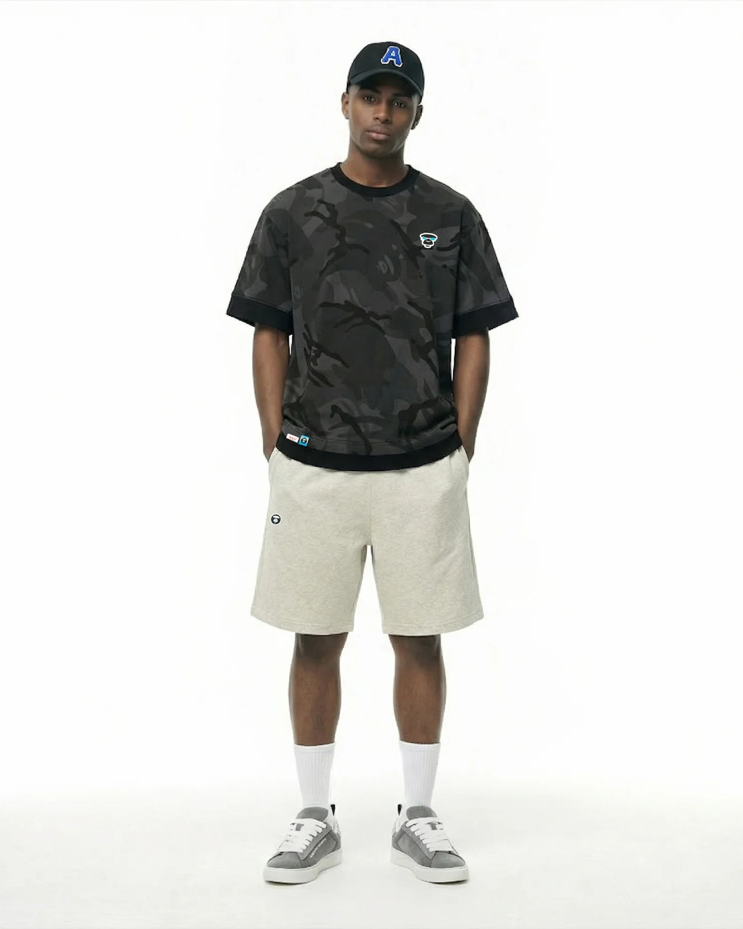 AAPENOW moonface sweat shorts - Image 3