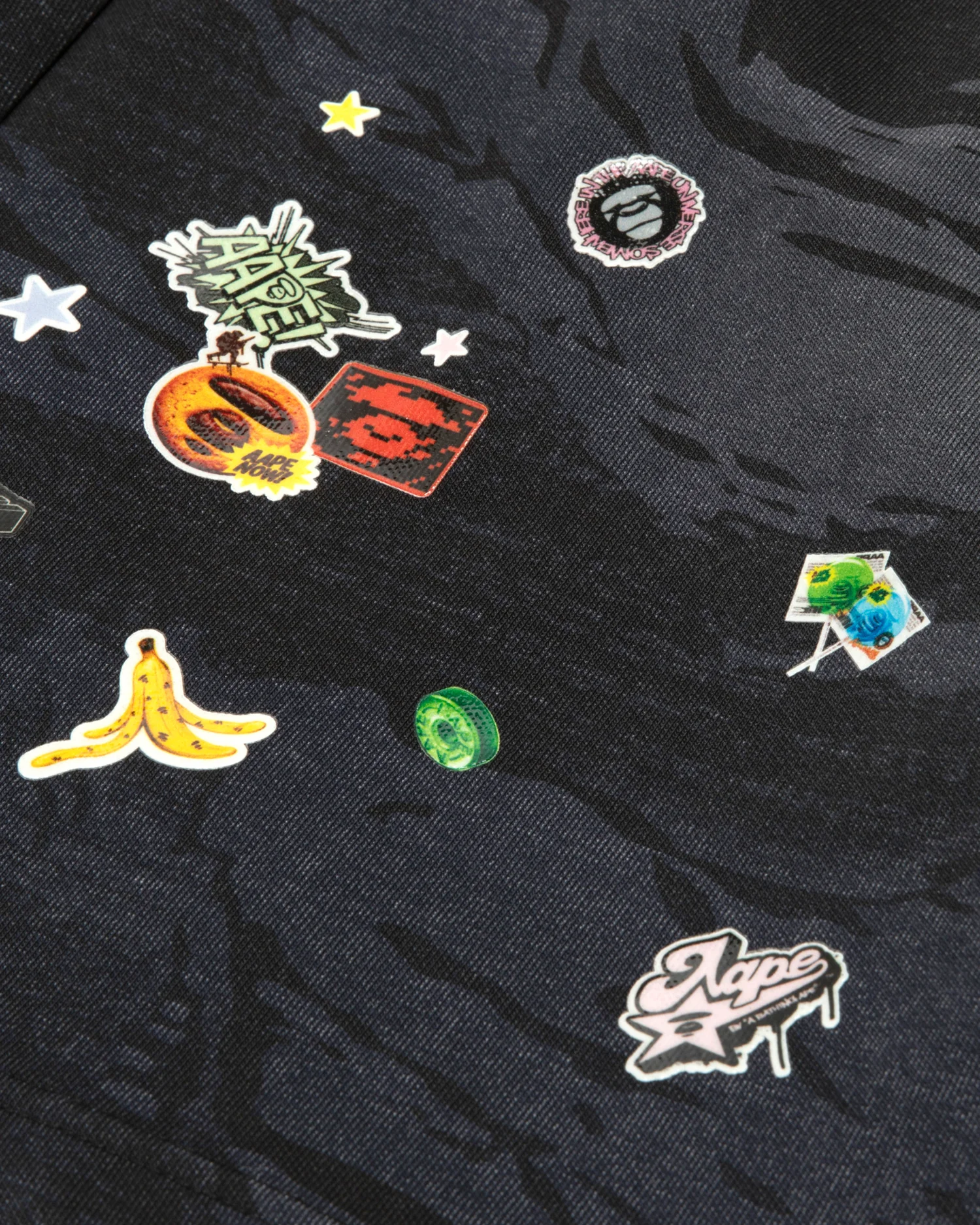 Sticker print sweat shorts - Image 6