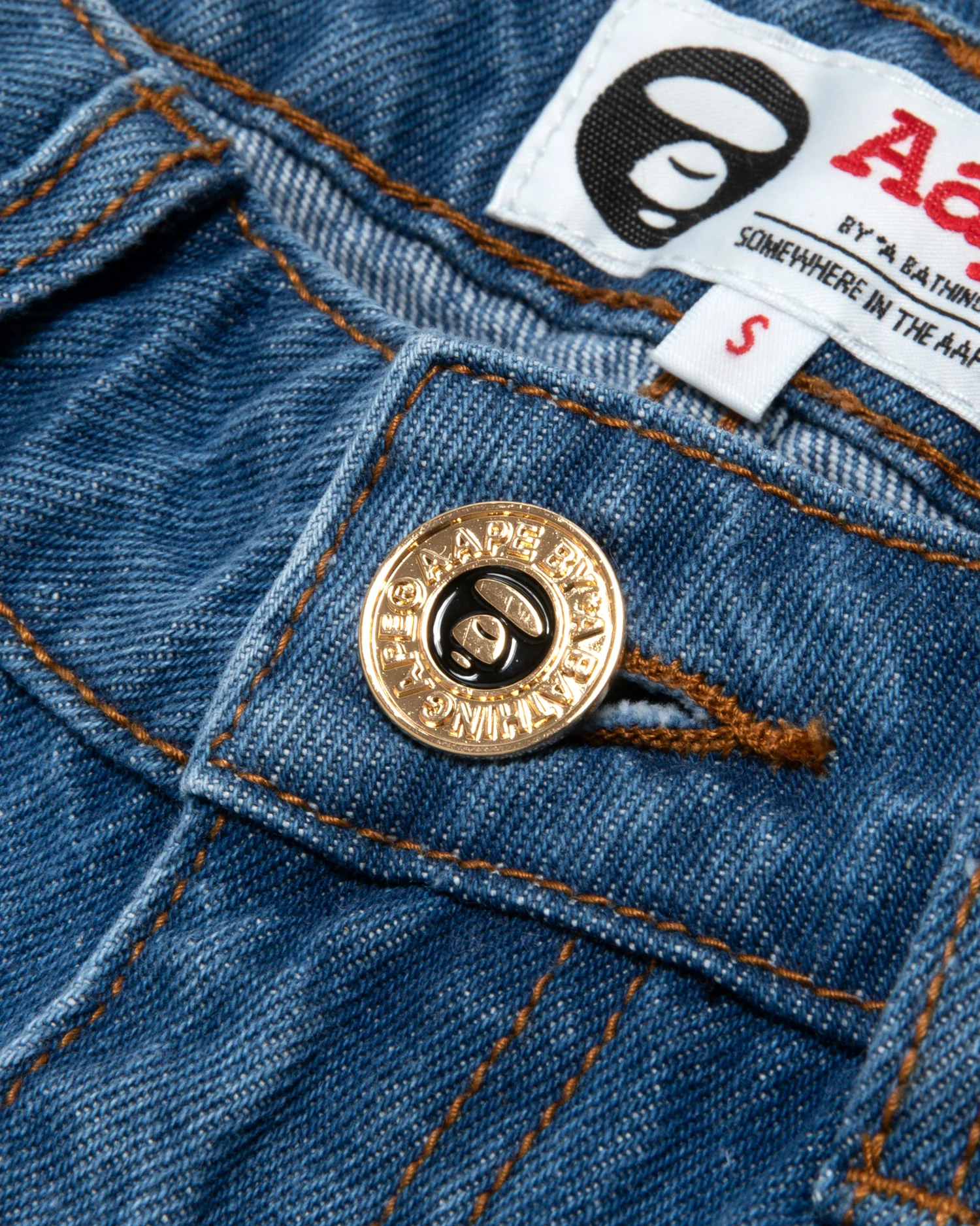 Moonface denim shorts - Image 9