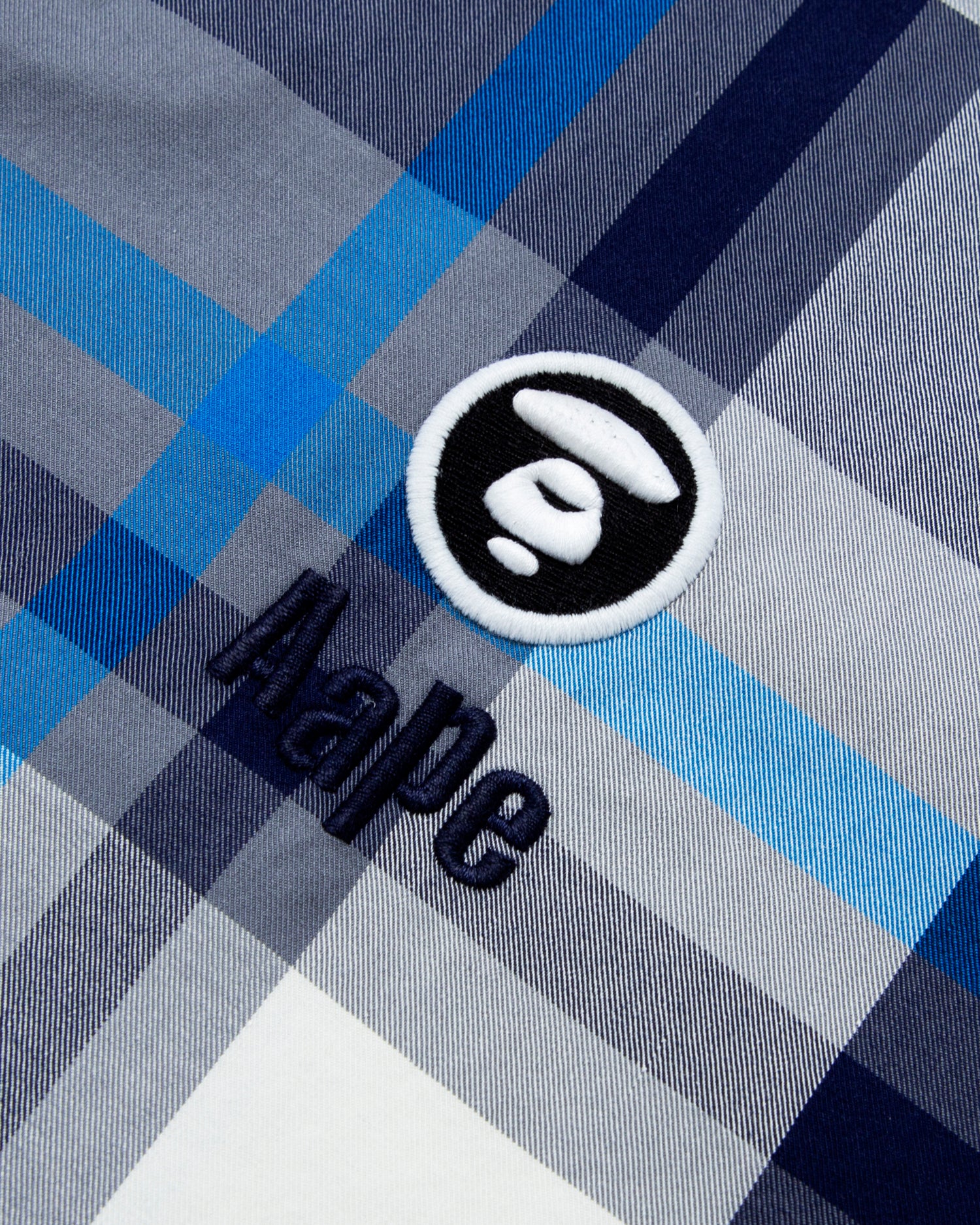 Moonface embroidered gradient plaid short-sleeve shirt - Image 8