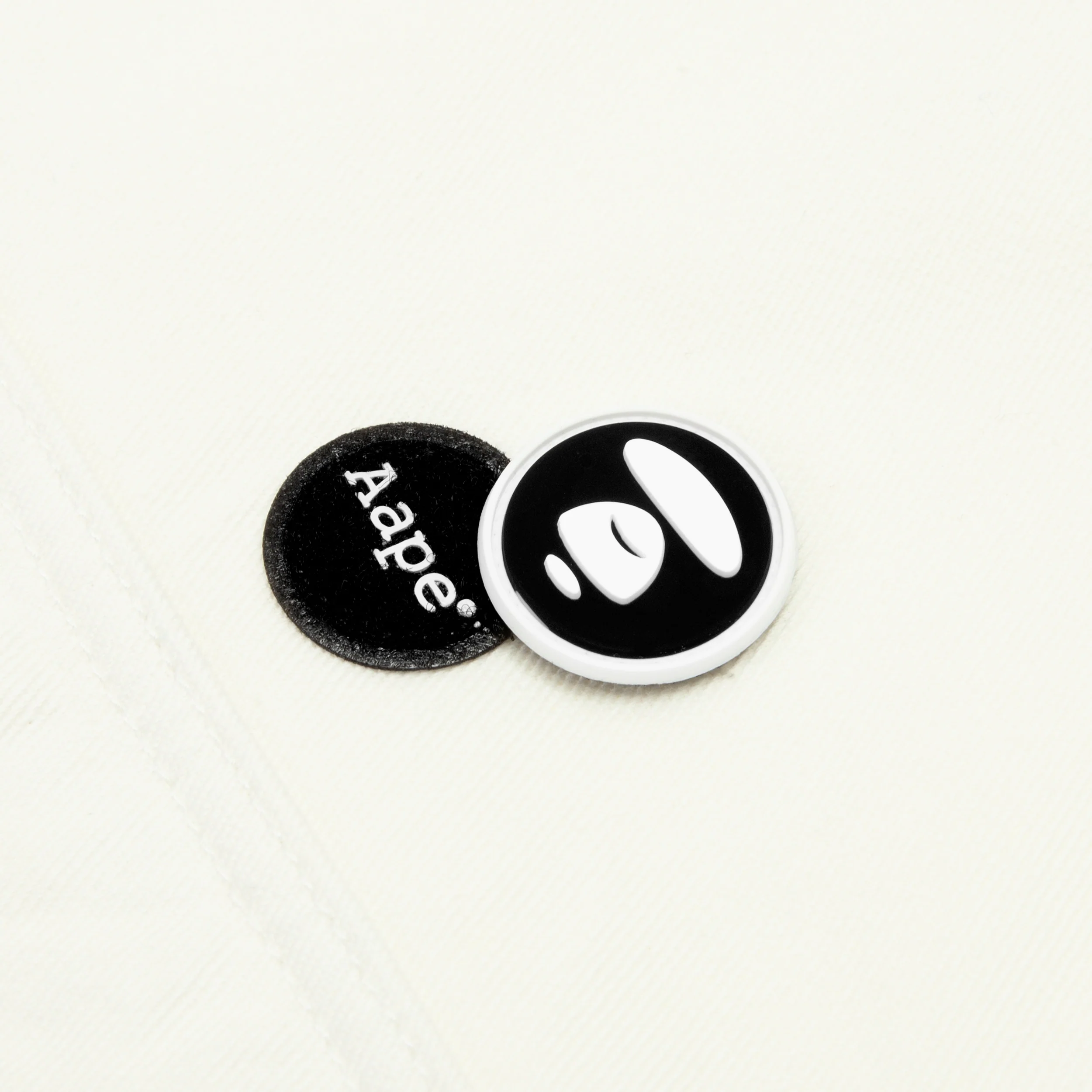 Moonface hooded shirt - Image 16