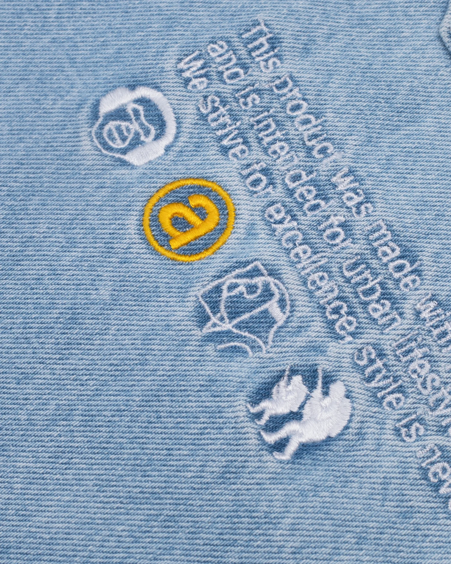 Moonface embroidered denim shirt - Image 9