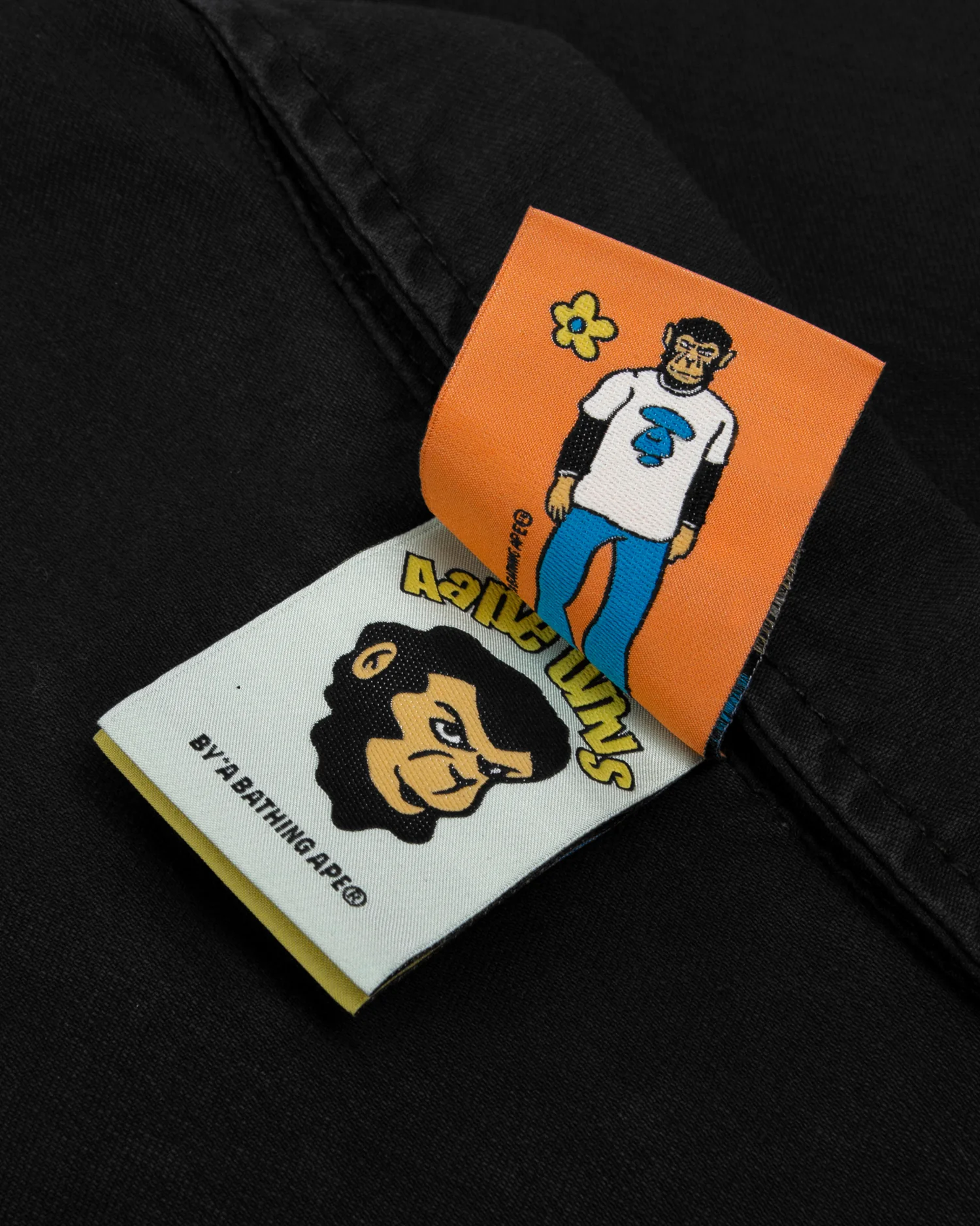 Moonface embroidered graphic patch shirt - Image 5