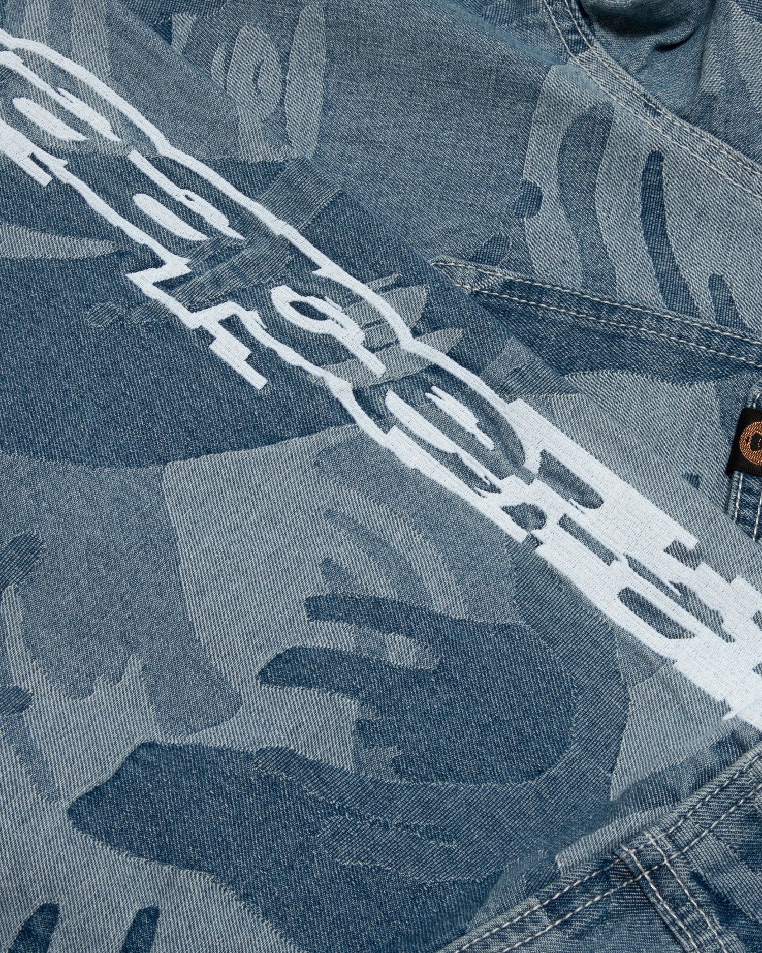 Moonface logo camo long sleeve shirt - Image 3
