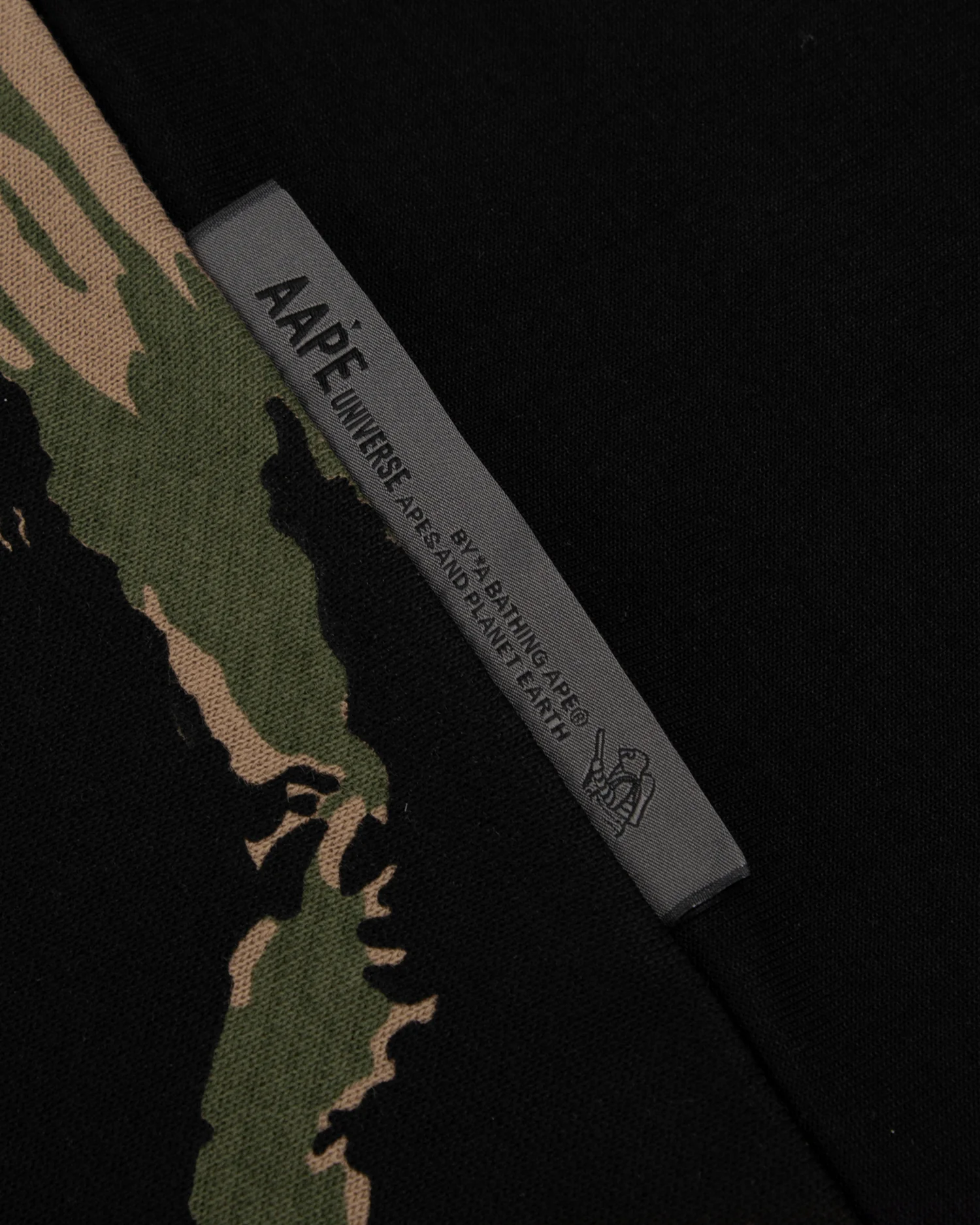 Moonface crew neck sweatshirt - Image 10