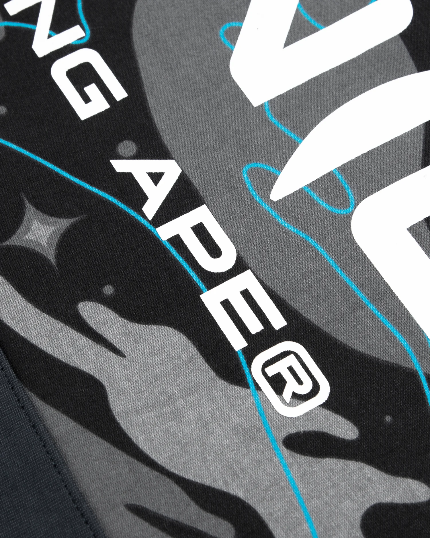 Logo camo hoodie - Image 9