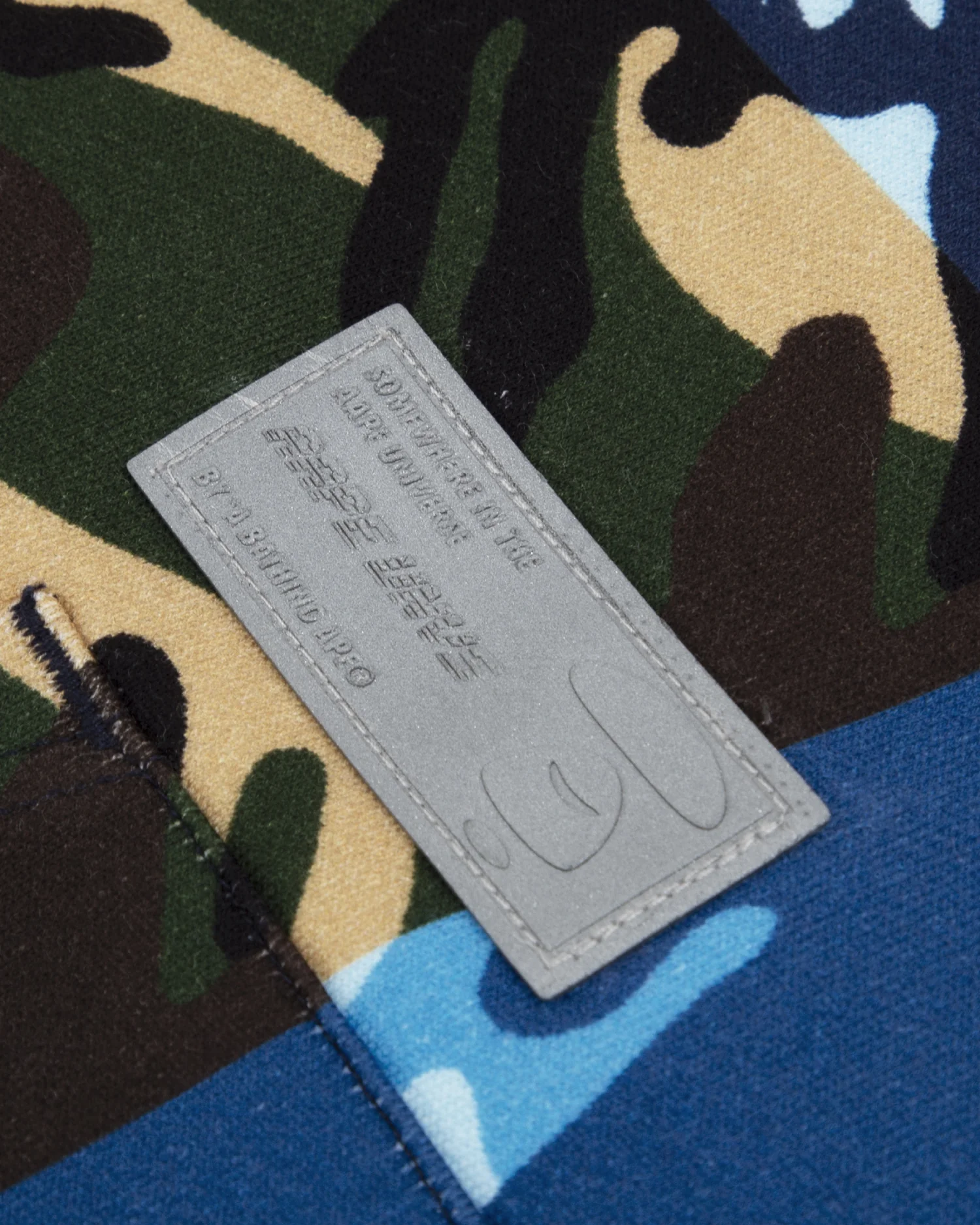 Reversible zip fleece hoodie - Image 6