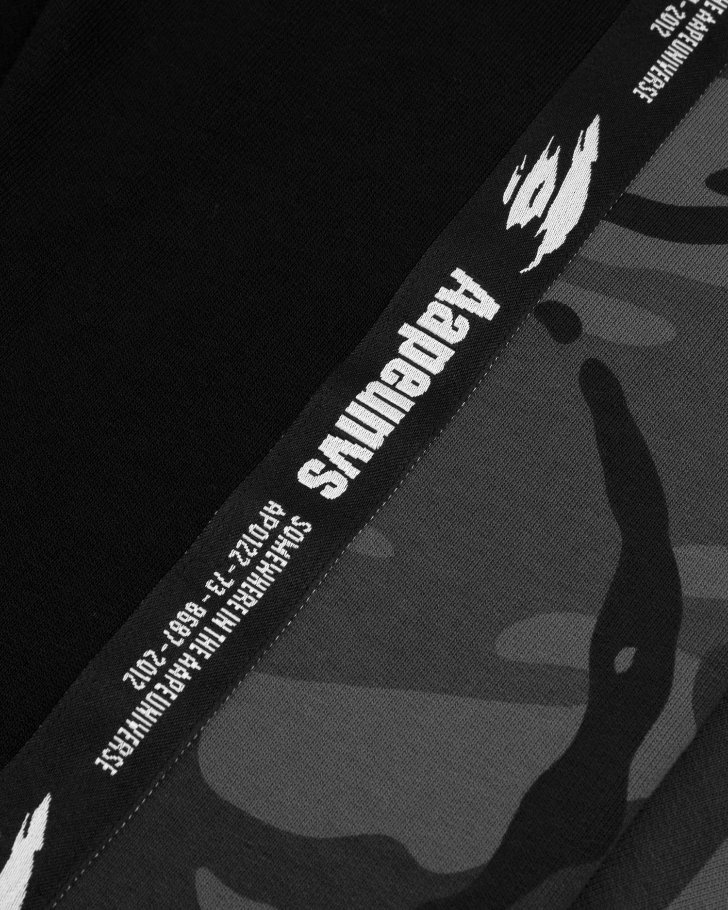 Moonface camo panelled sweatshirt - Image 5