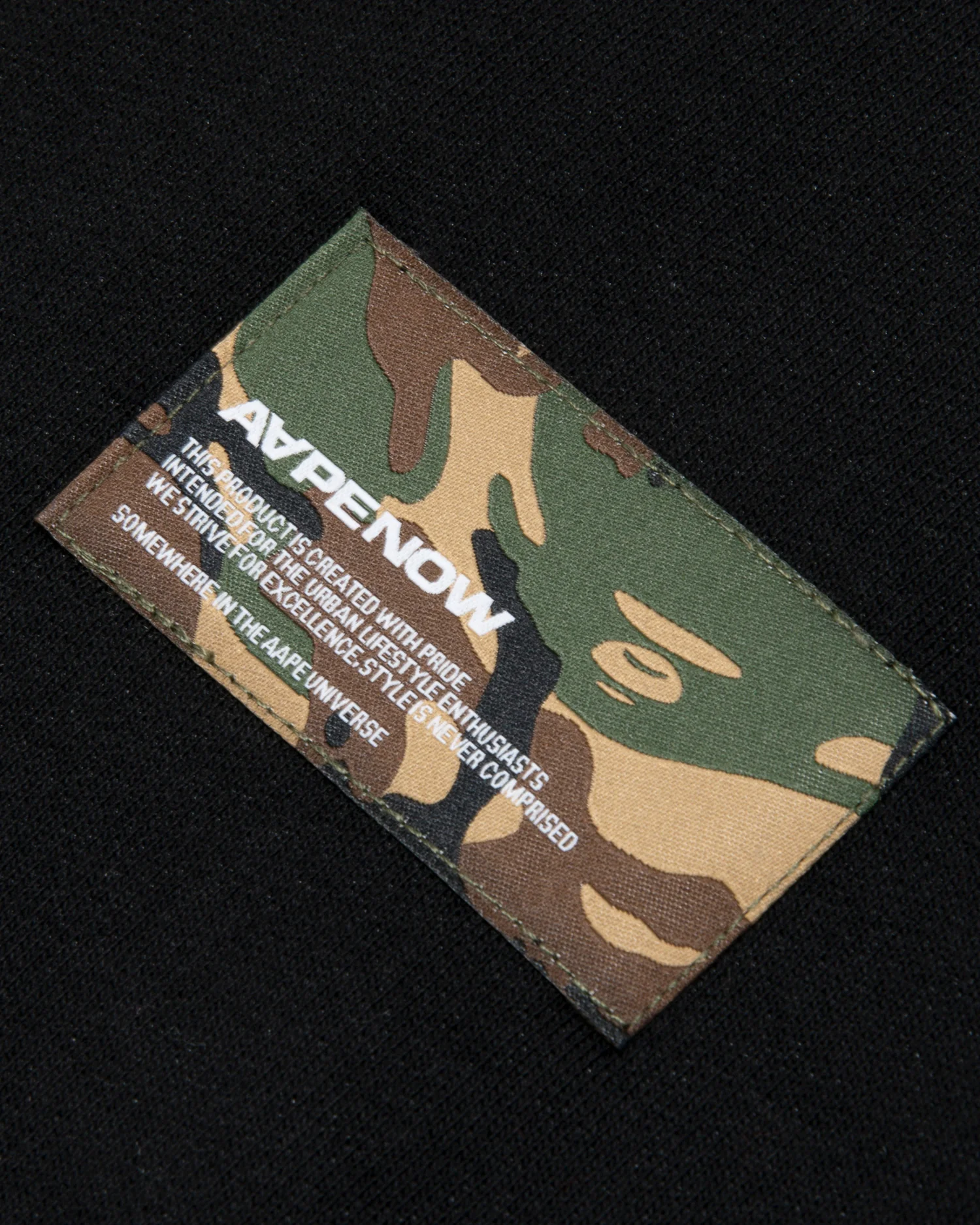 Moonface patch half-zip sweatshirt - Image 3
