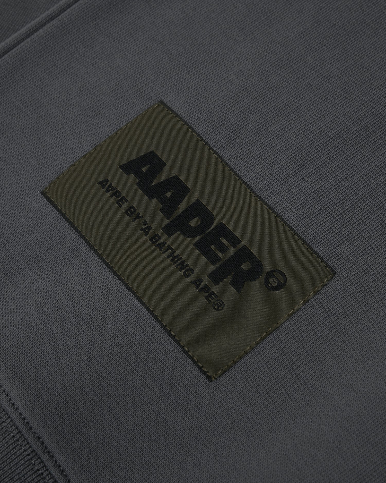 AAPER graphic gradient sweatshirt - Image 9
