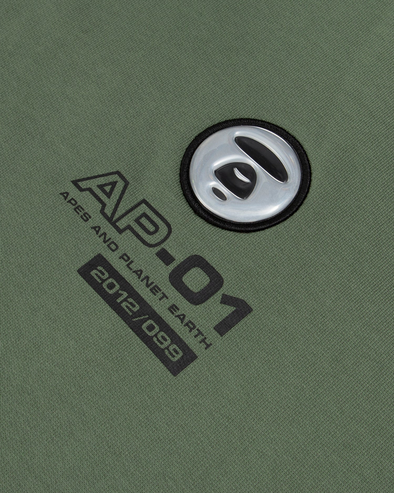 Moonface mock neck sweatshirt - Image 8