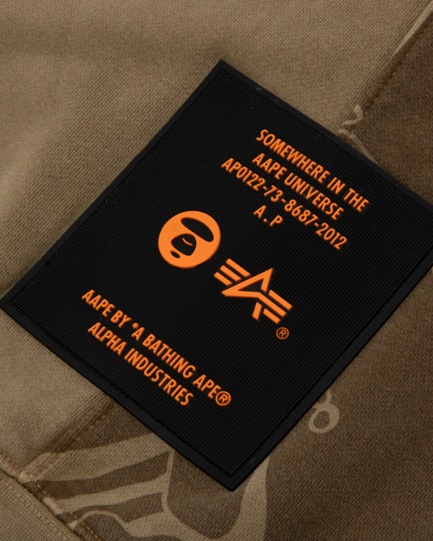 X Alpha Industries Moonface fleece sweatshirt - Image 4