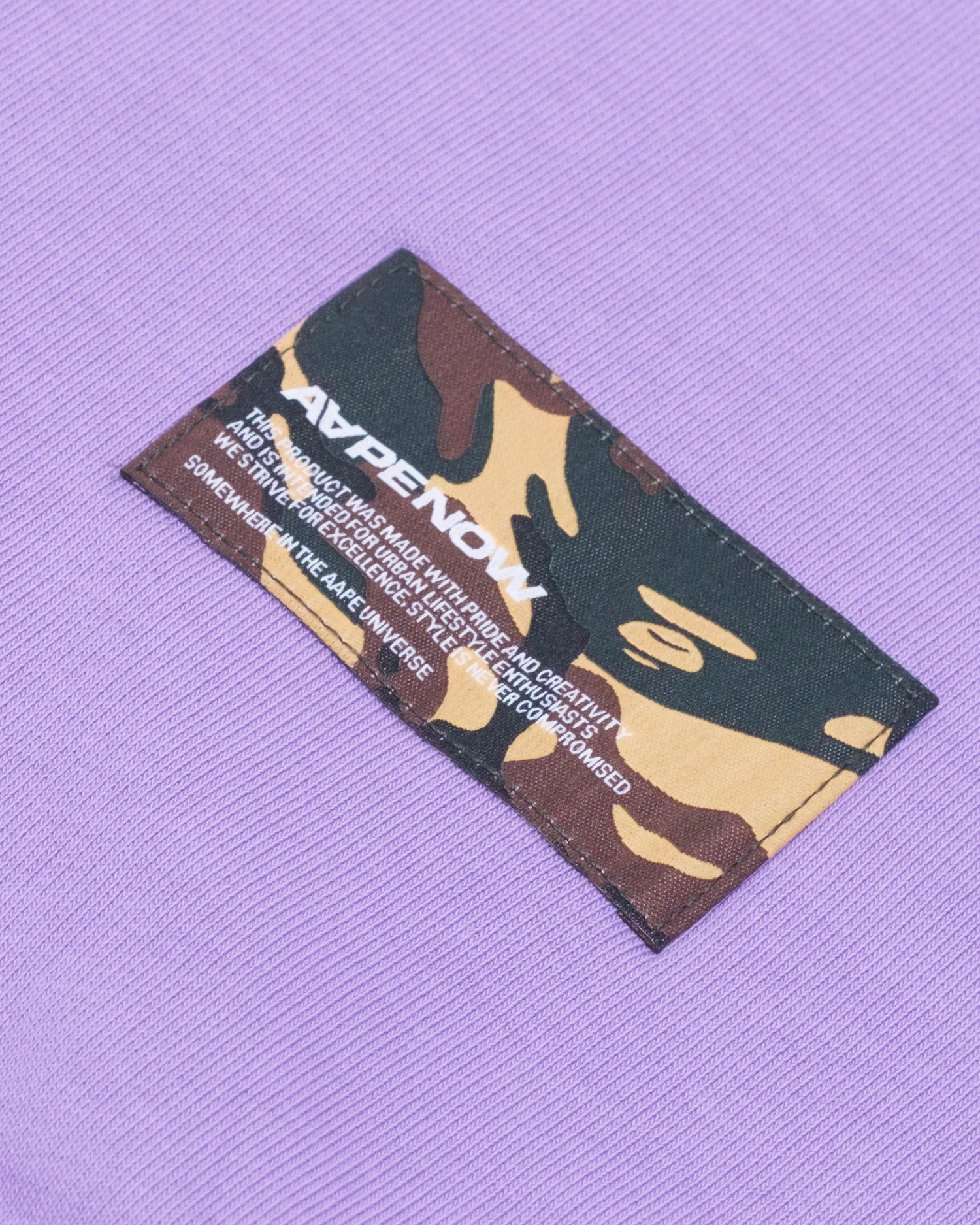 Moonface camo patch sweatshirt - Image 14
