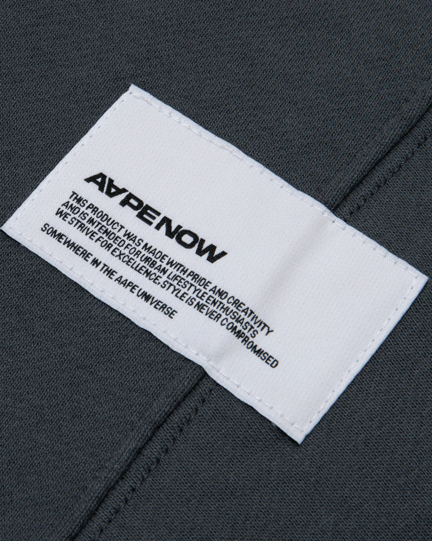 Moonface patch gradient hoodie - Image 8