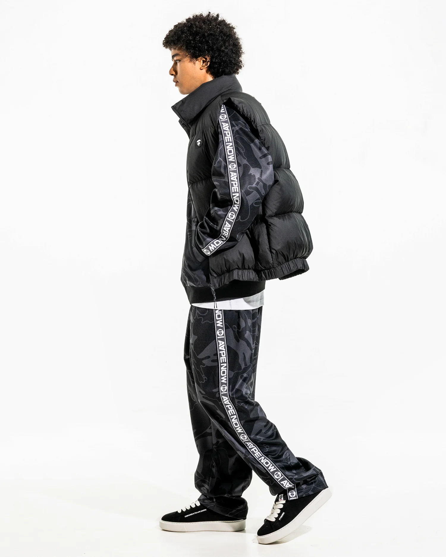 AAPENOW moonface camo zip-up jacket - Image 3
