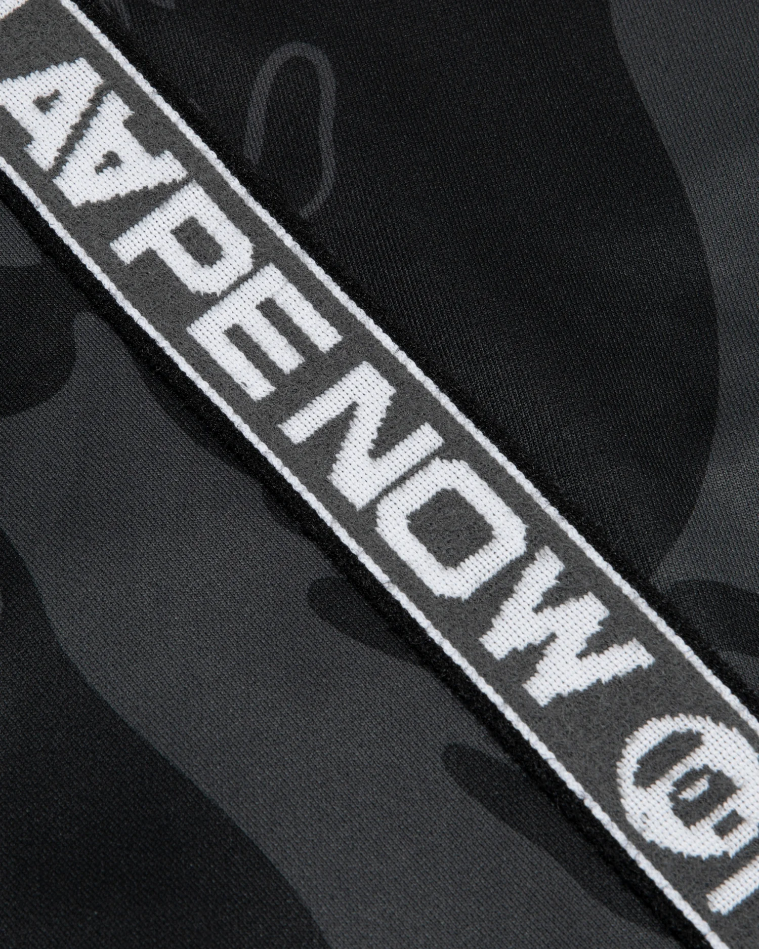 AAPENOW moonface camo zip-up jacket - Image 7