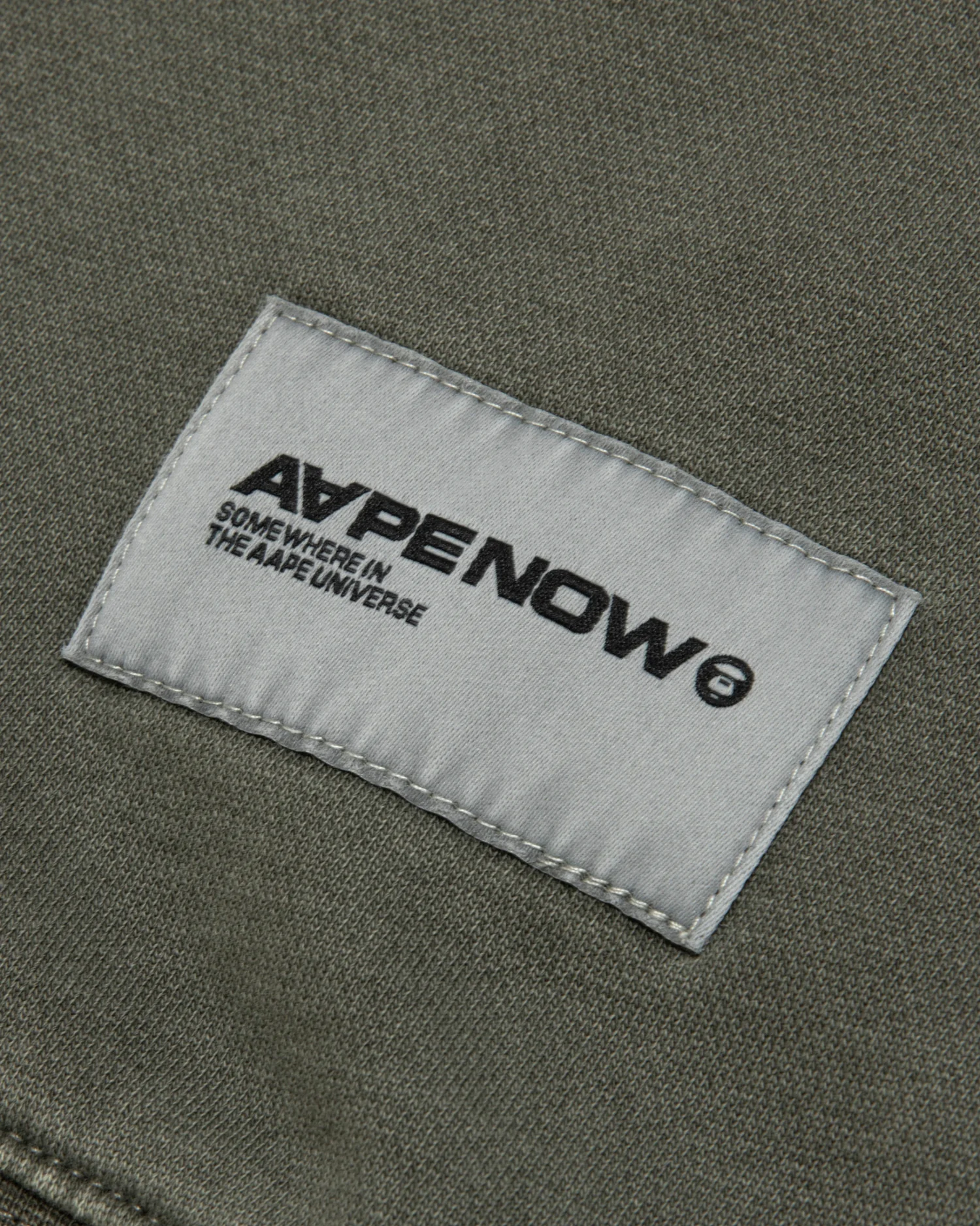 AAPENOW moonface crew neck sweatshirt - Image 8