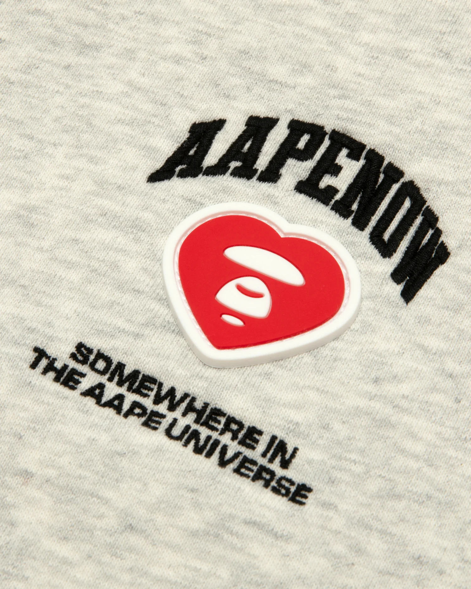 AAPENOW heart moonface sweatshirt - Image 4