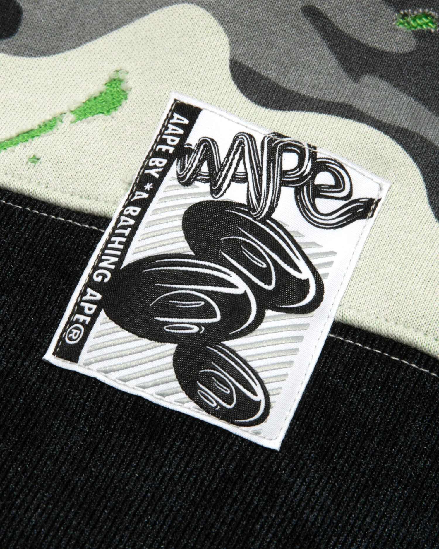 Moonface camo zip-up hoodie - Image 4