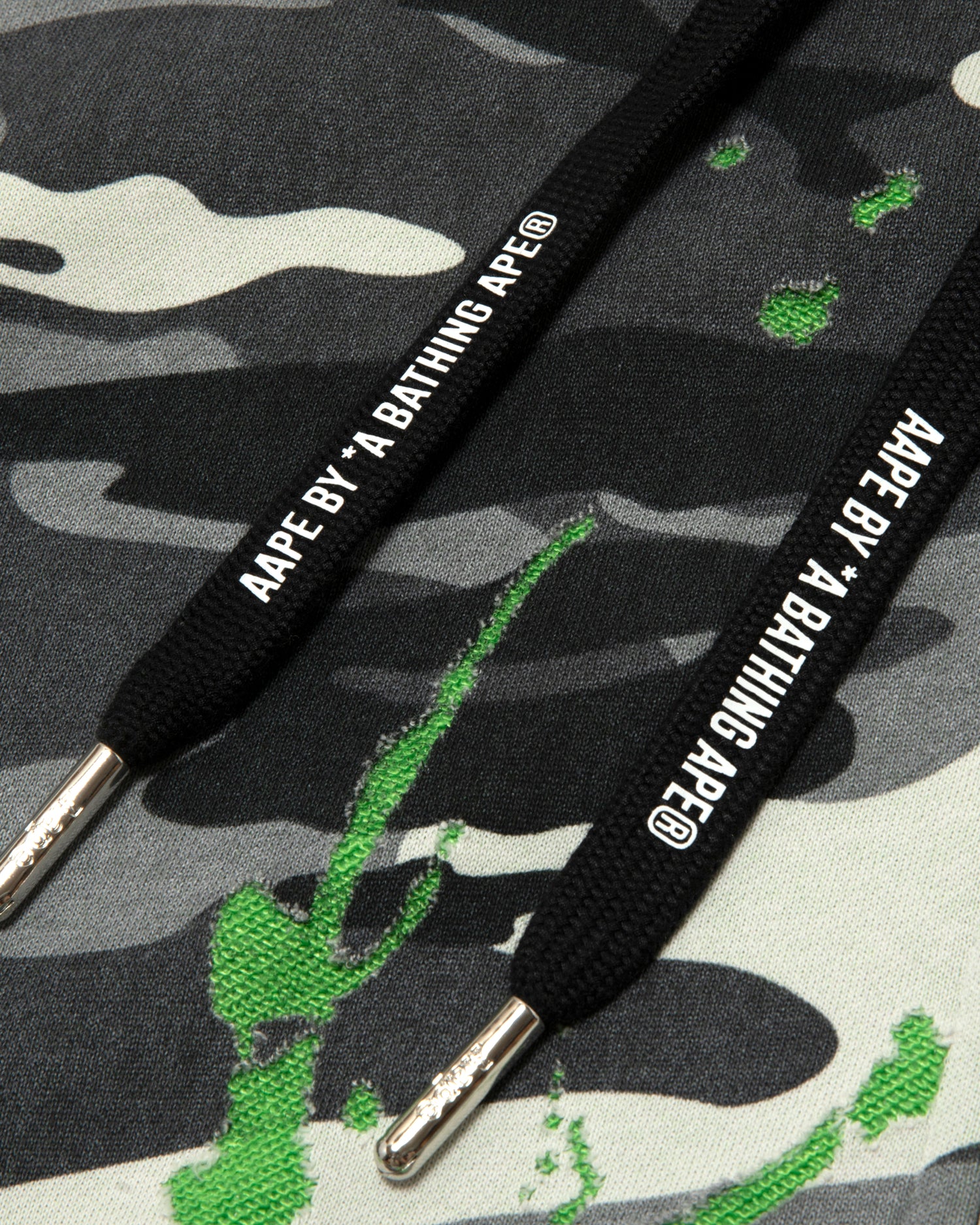 Moonface camo zip-up hoodie - Image 6