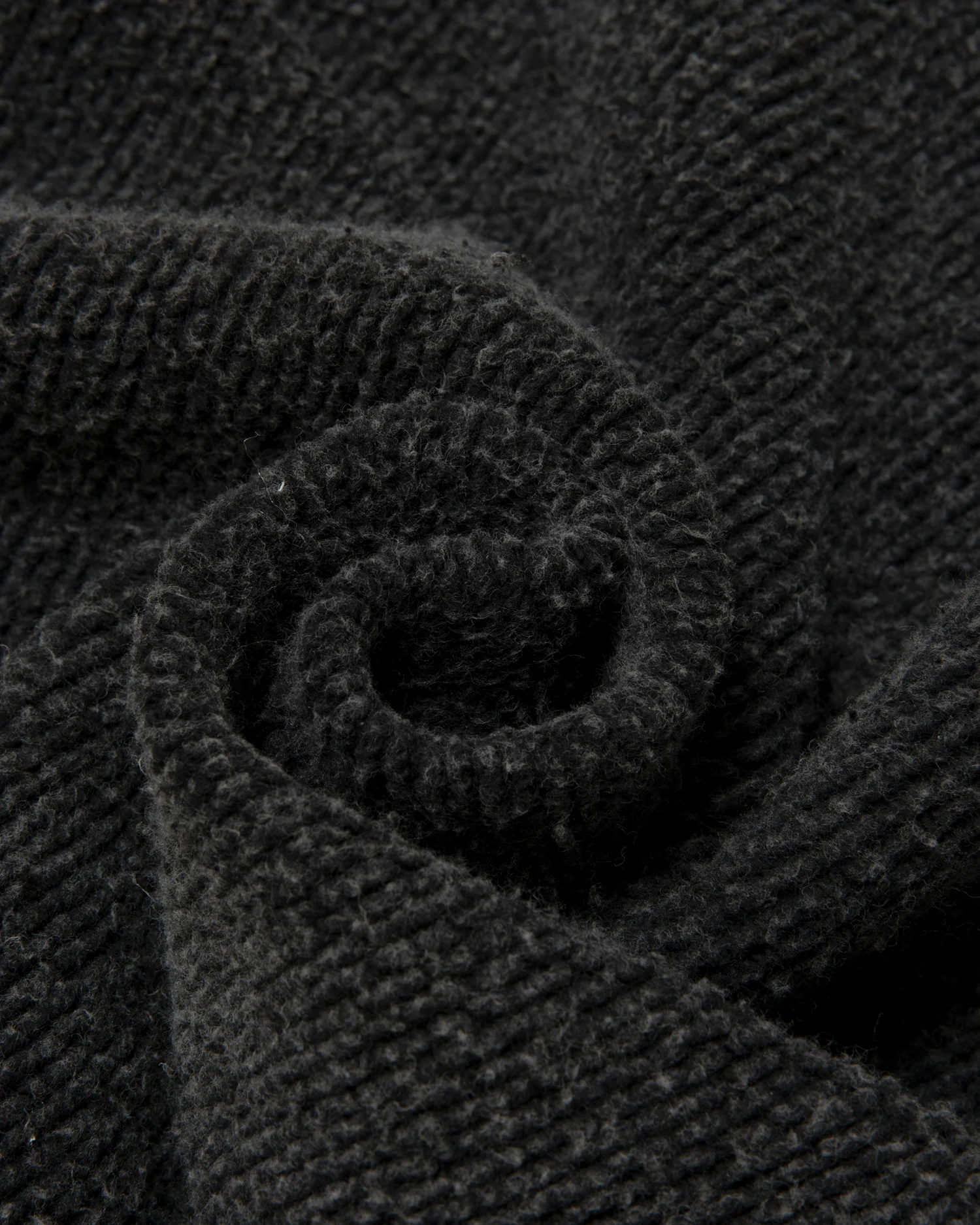 AAPEUNVS crew neck sweatshirt - Image 11