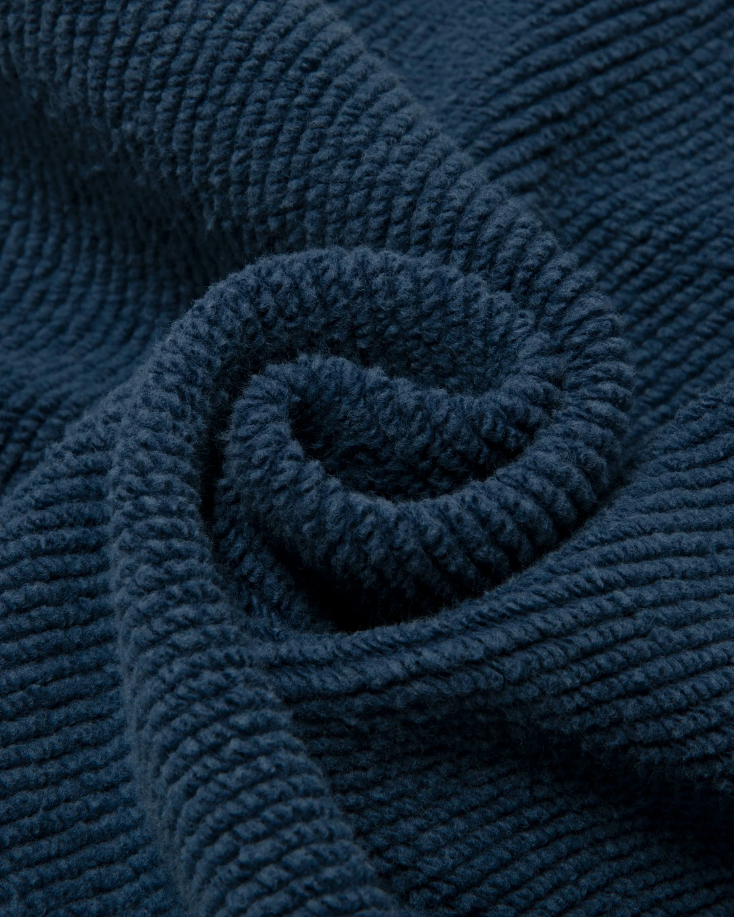 AAPEUNVS crew neck sweatshirt - Image 16
